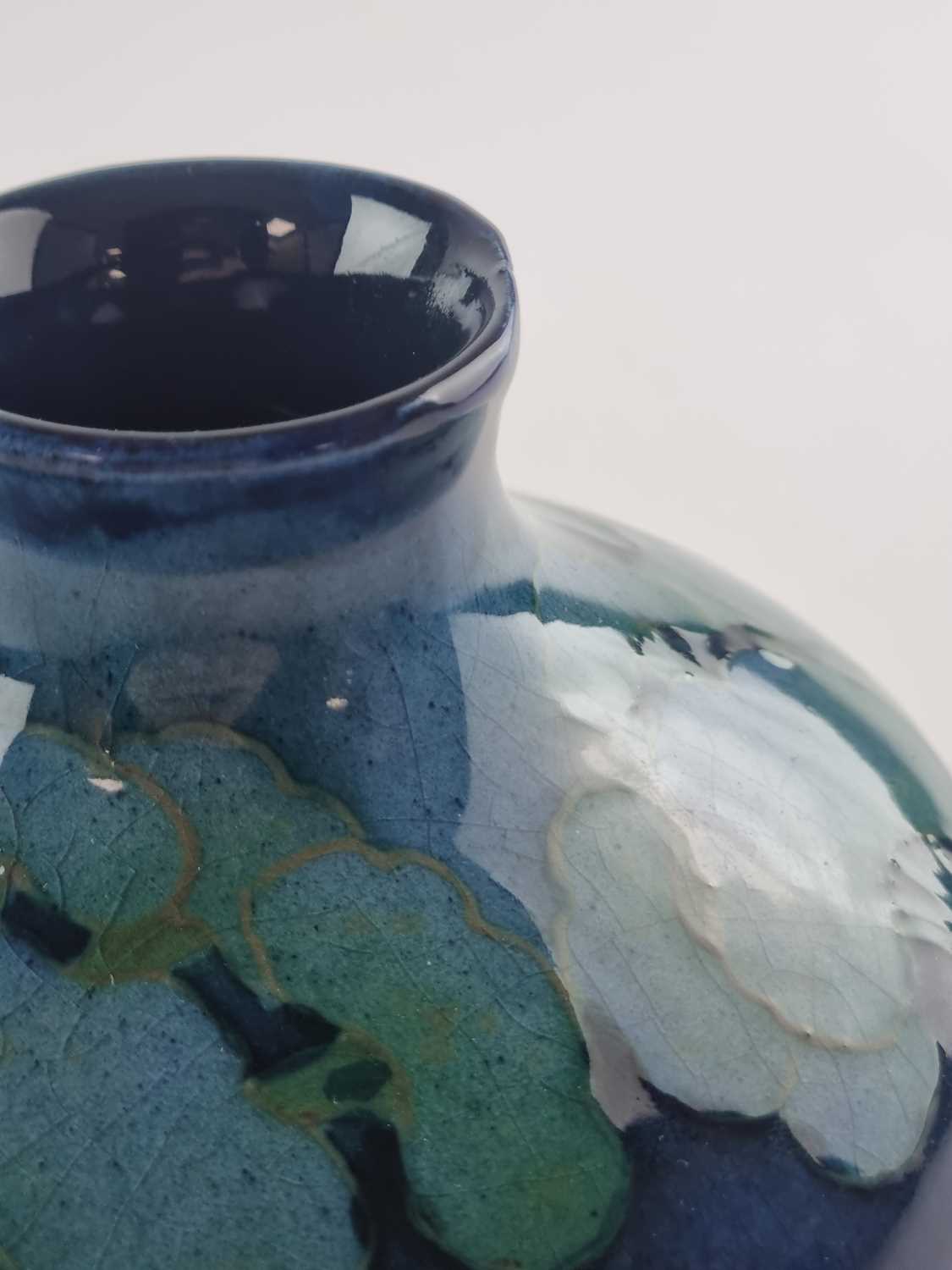 Moorcroft 'Moonlit Blue' vase - Image 6 of 10