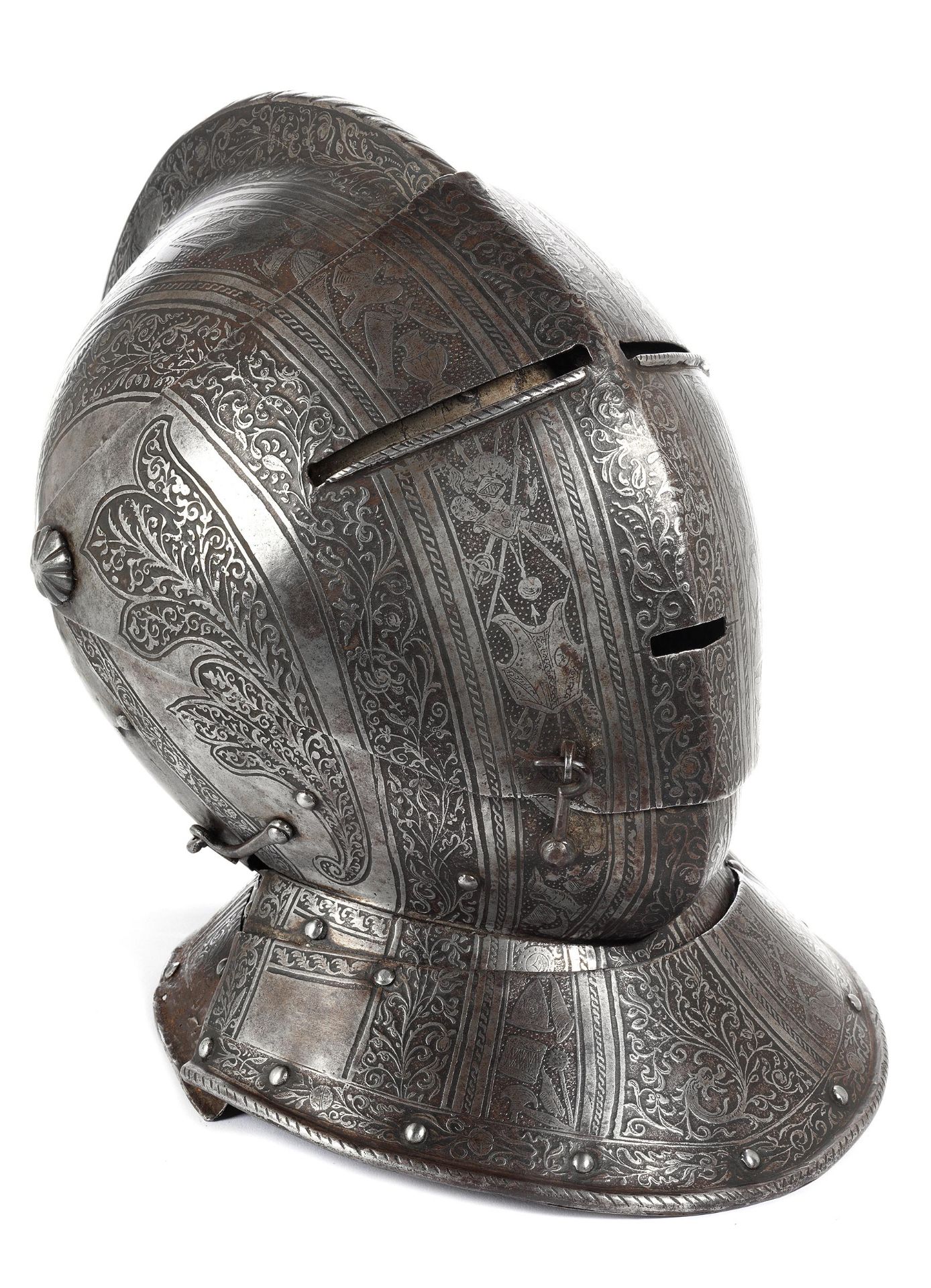 Visierhelm mit Ätzdekor