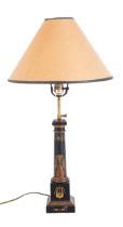 Lampe im Empire-Stil