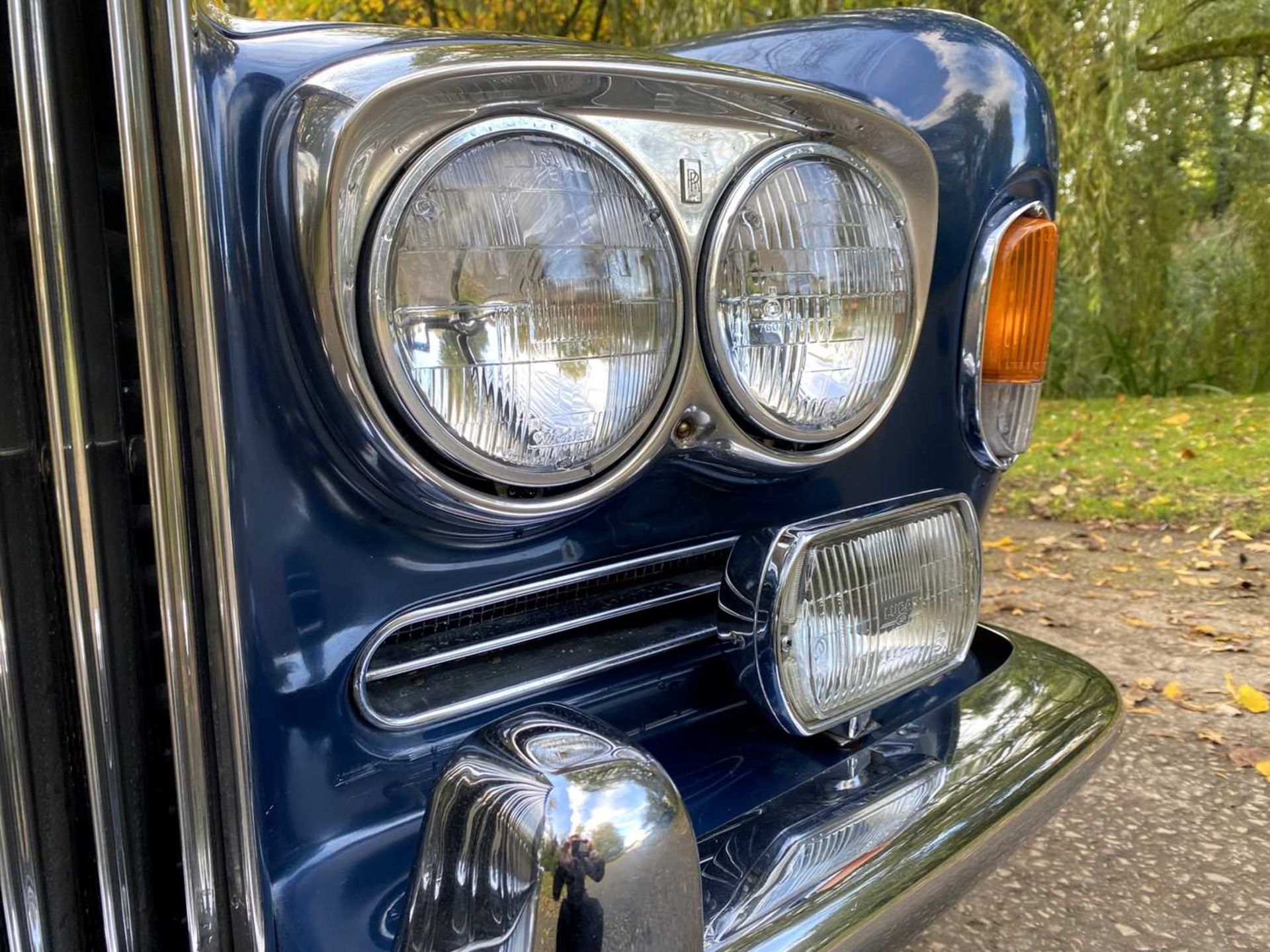 1971 Rolls-Royce Corniche Saloon Finished in Royal Navy Blue with Tobacco hide - Image 80 of 100