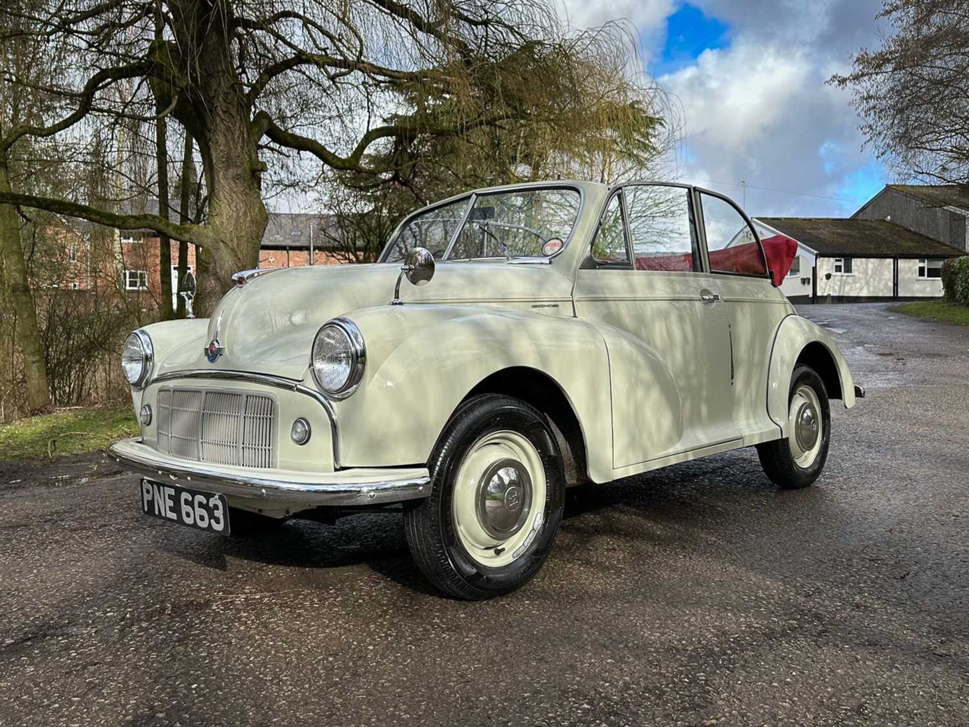 1954 Morris Minor Tourer Fully restored to concours standard - Image 11 of 100