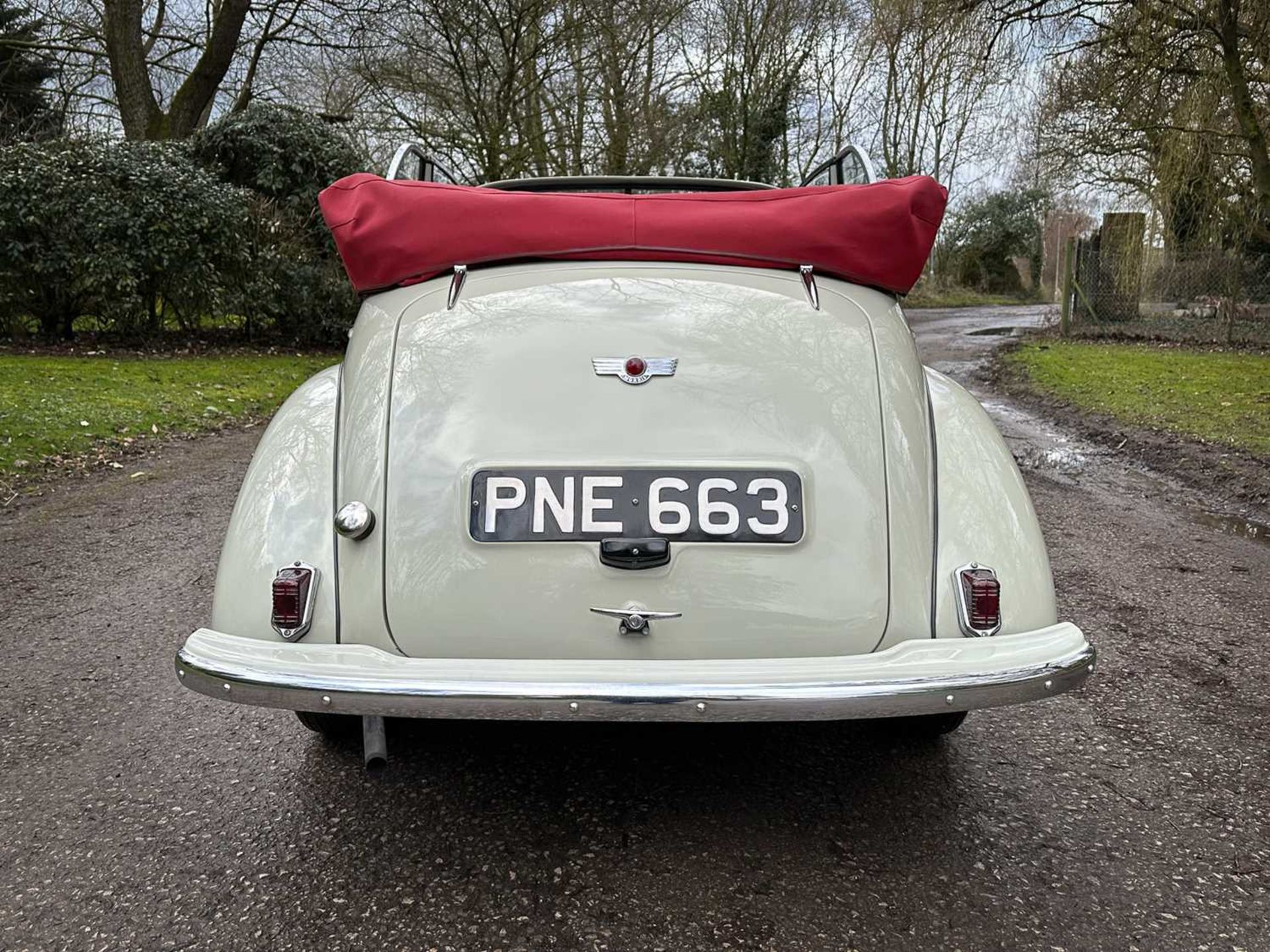1954 Morris Minor Tourer Fully restored to concours standard - Image 20 of 100