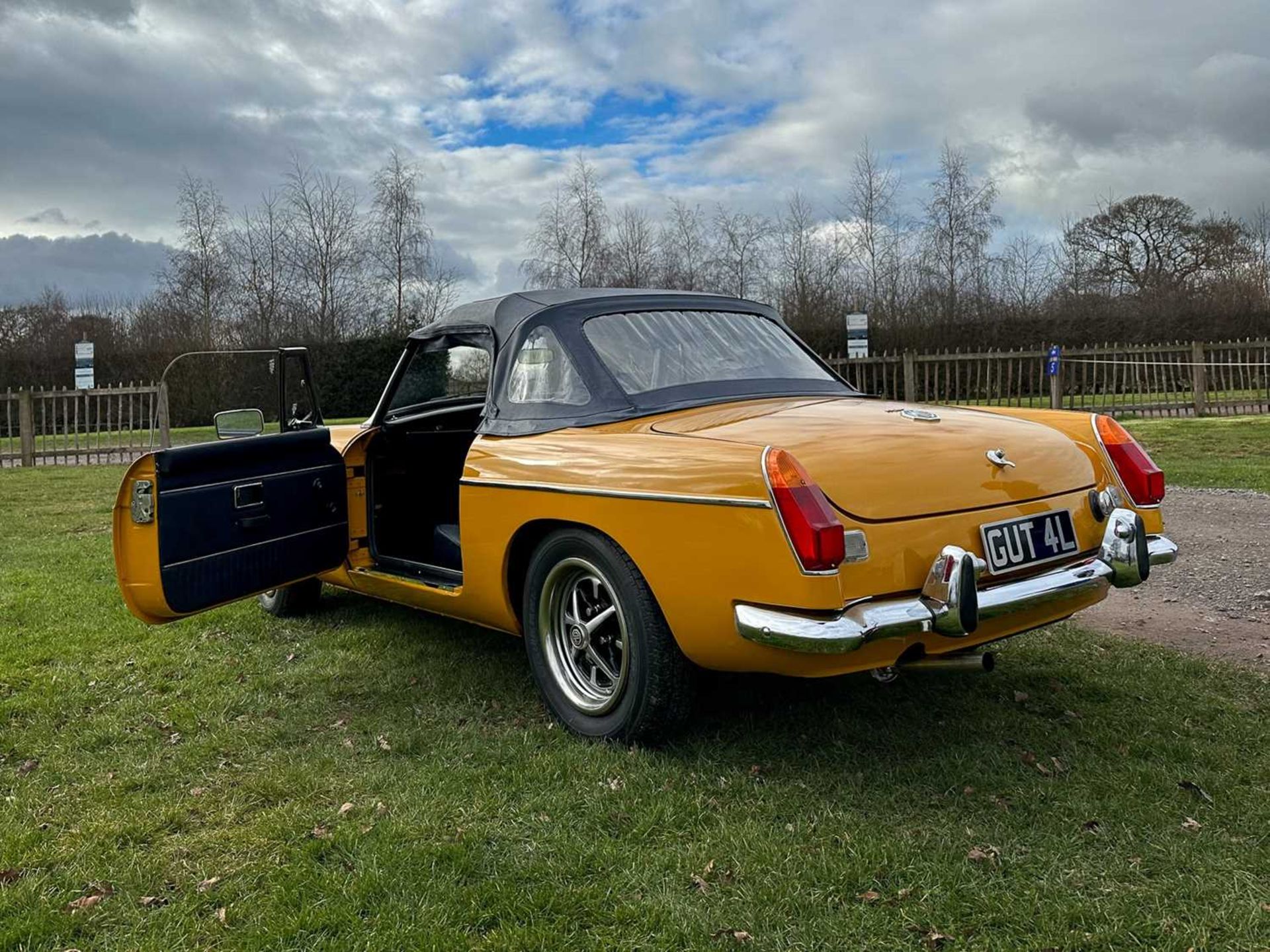 1973 MGB Roadster Comes with its original, transferable registration - Image 48 of 122