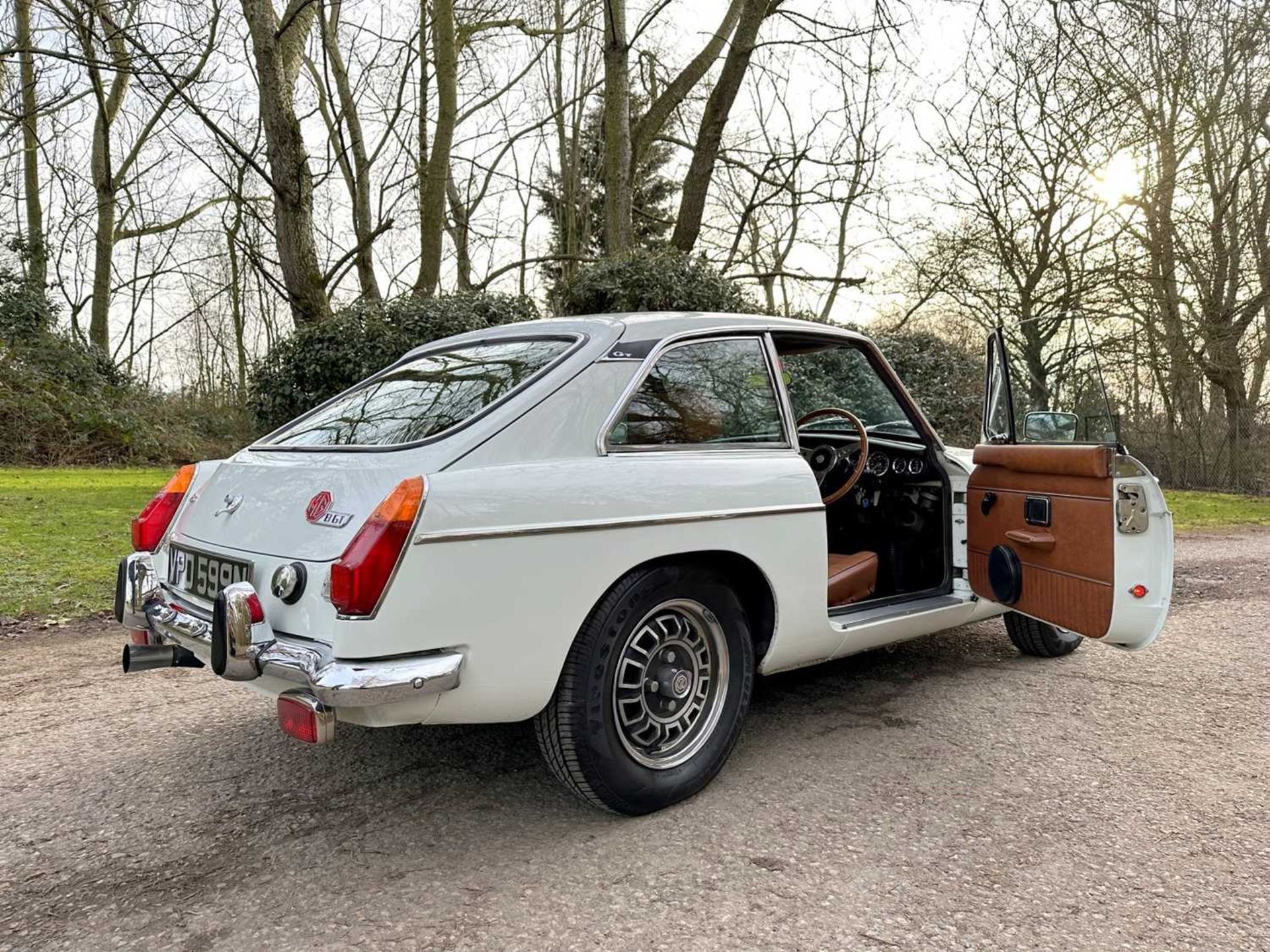 1974 MGB GT V8 Show winning car, cover star of MG Enthusiast Magazine August 2021 - Image 25 of 95