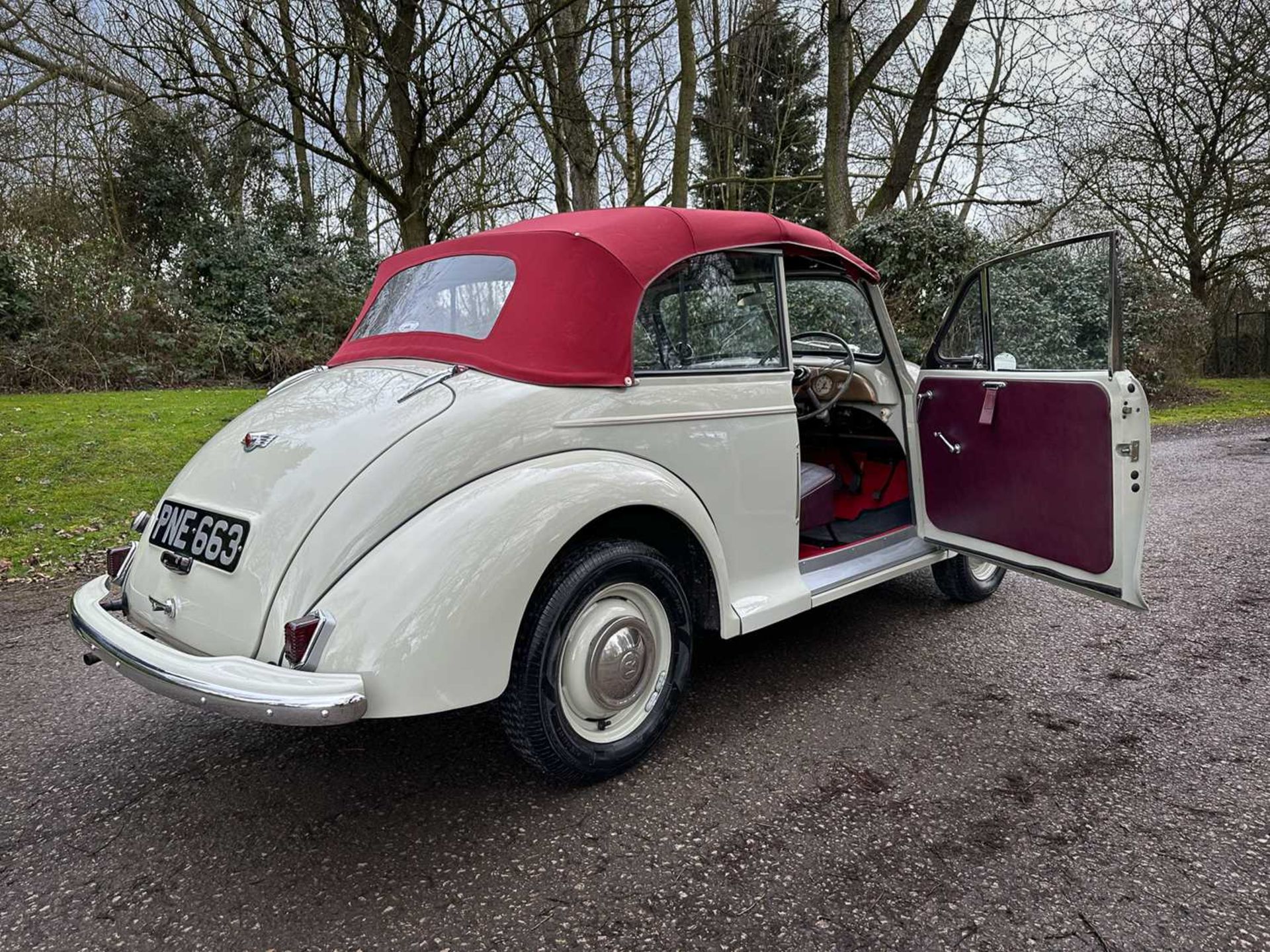 1954 Morris Minor Tourer Fully restored to concours standard - Image 39 of 100