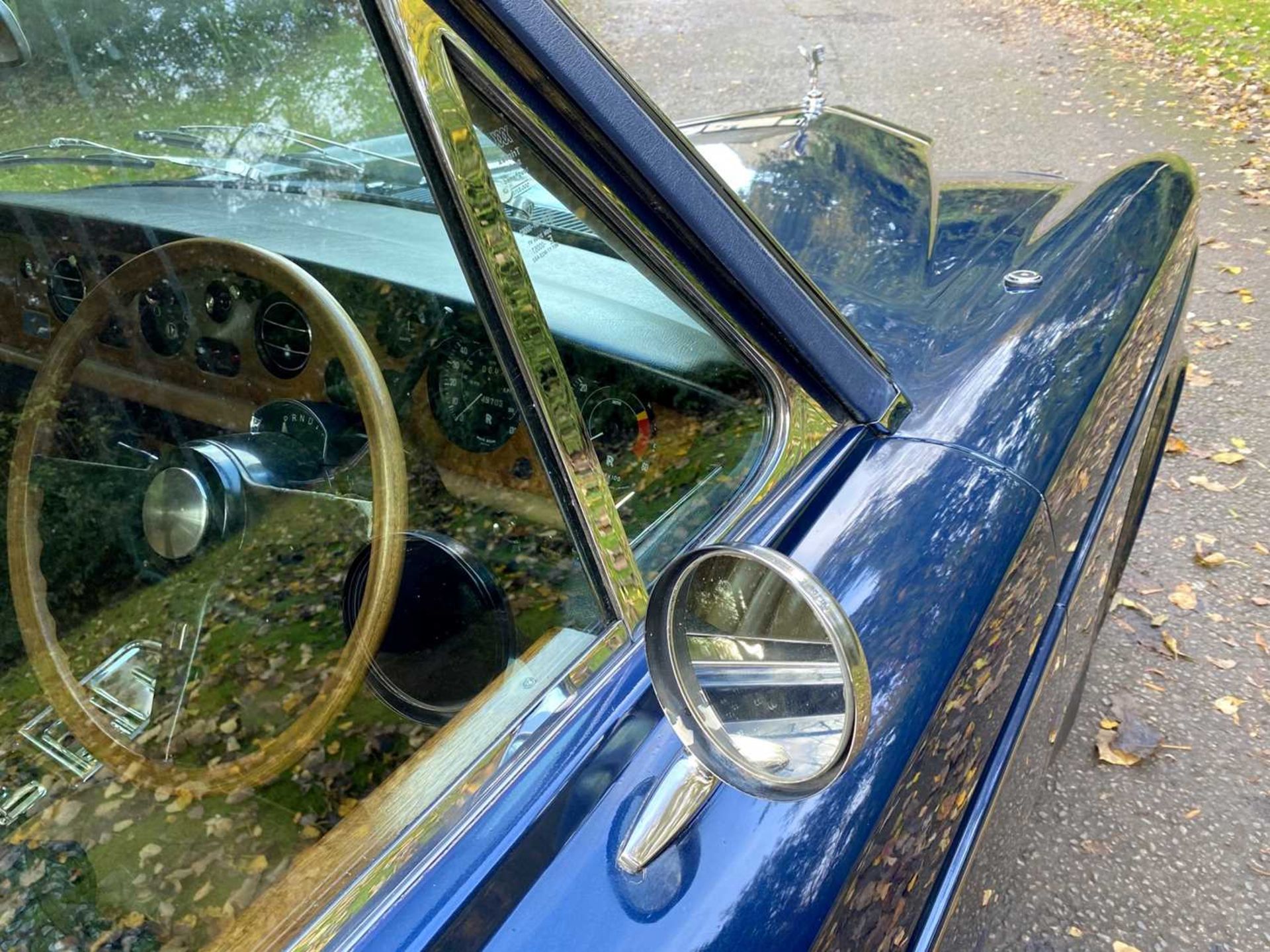 1971 Rolls-Royce Corniche Saloon Finished in Royal Navy Blue with Tobacco hide - Image 86 of 100