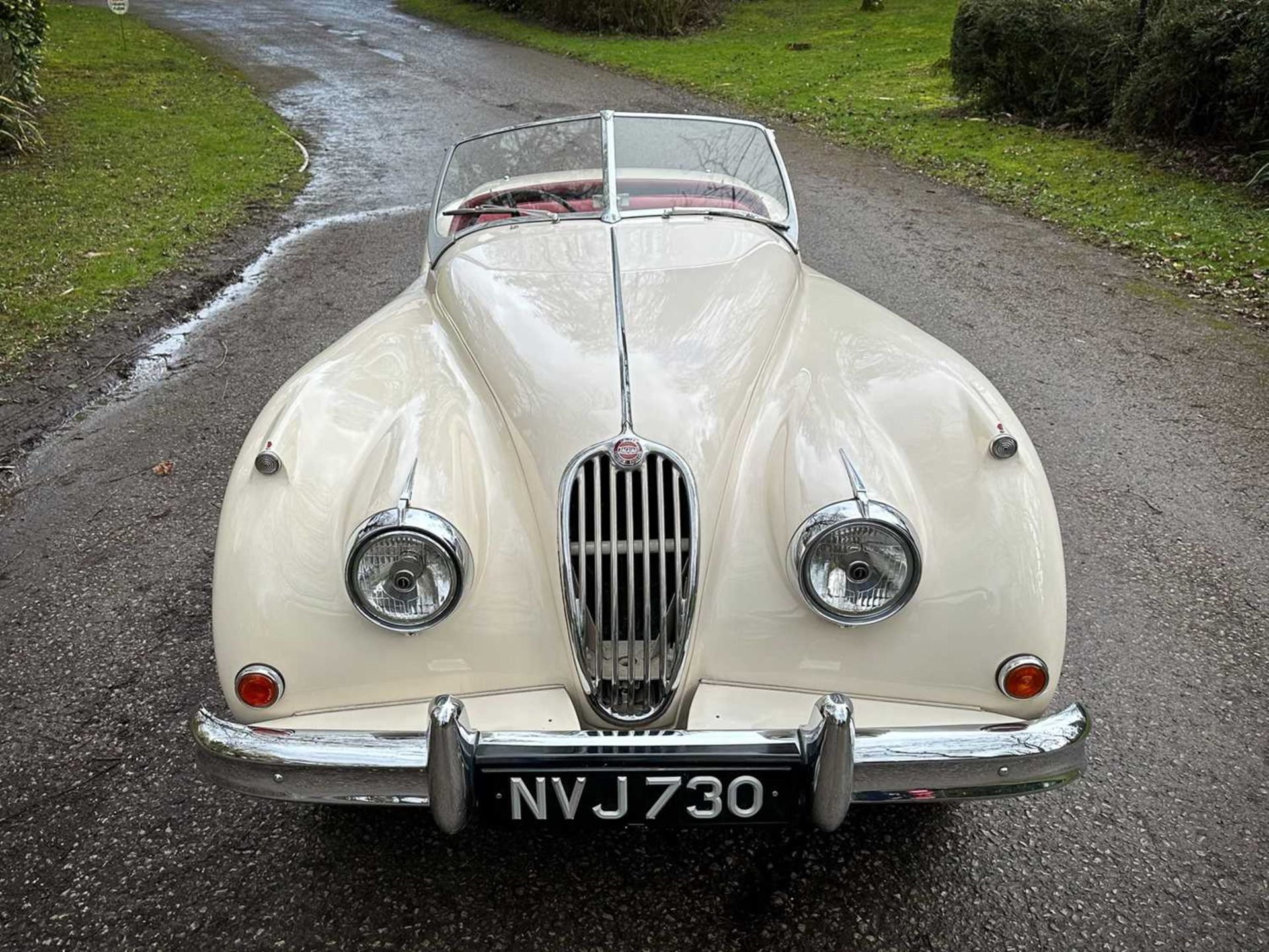 1956 Jaguar XK140 SE Roadster Home-market car. In the same family ownership for 33 years - Image 12 of 81