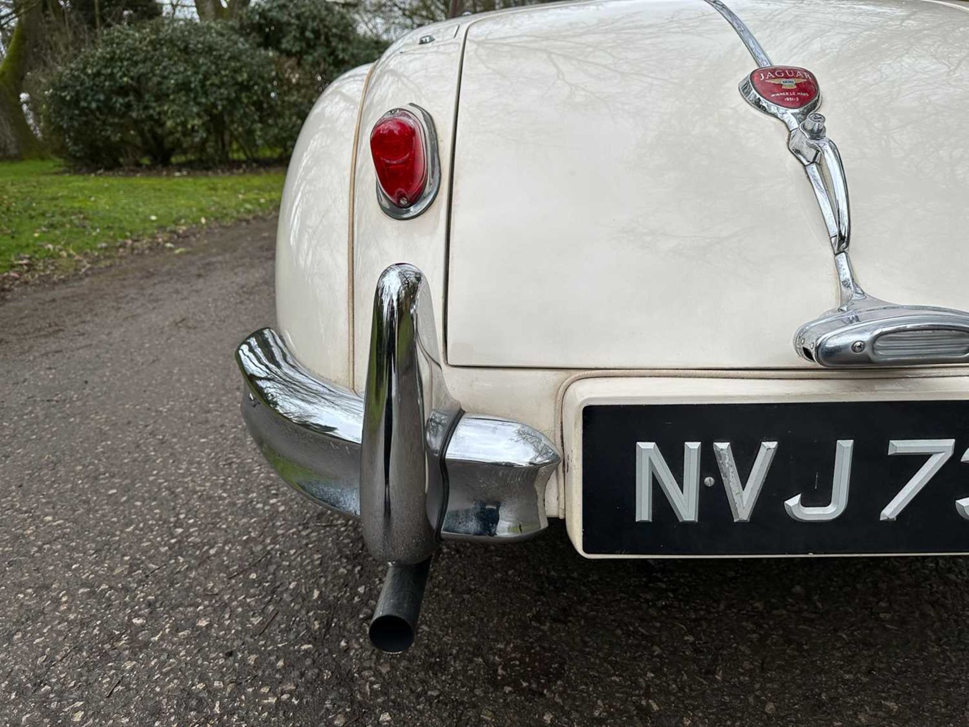 1956 Jaguar XK140 SE Roadster Home-market car. In the same family ownership for 33 years - Image 59 of 81