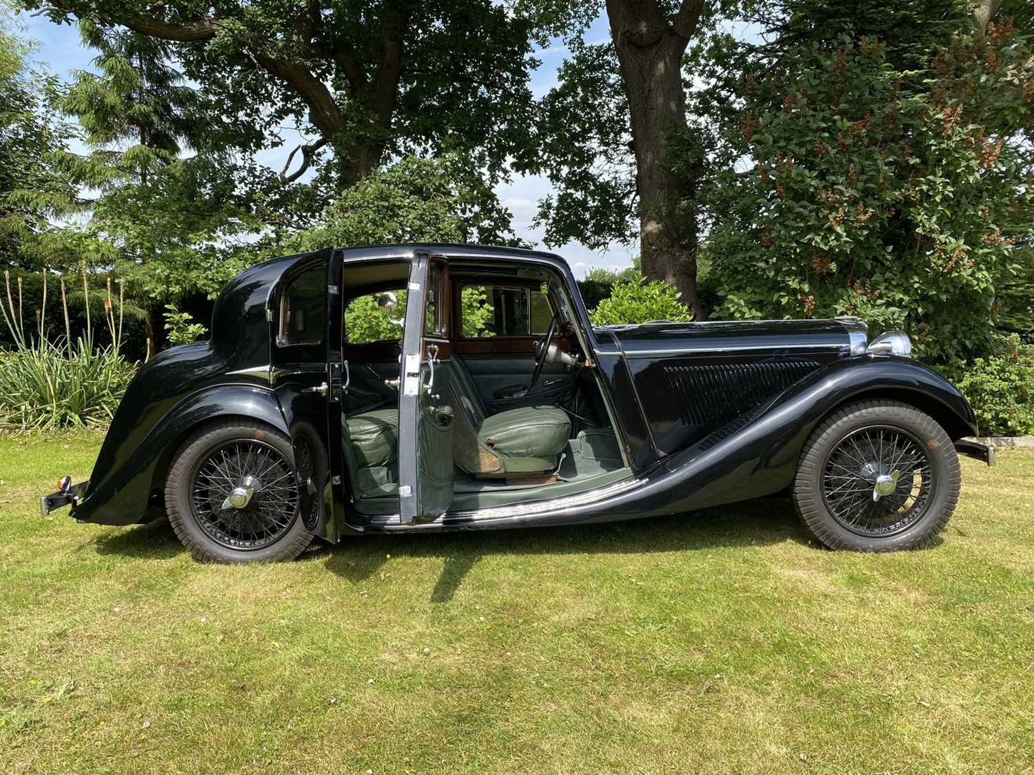 1937 Jaguar SS 1½-Litre Saloon Meticulously restored - Image 11 of 52