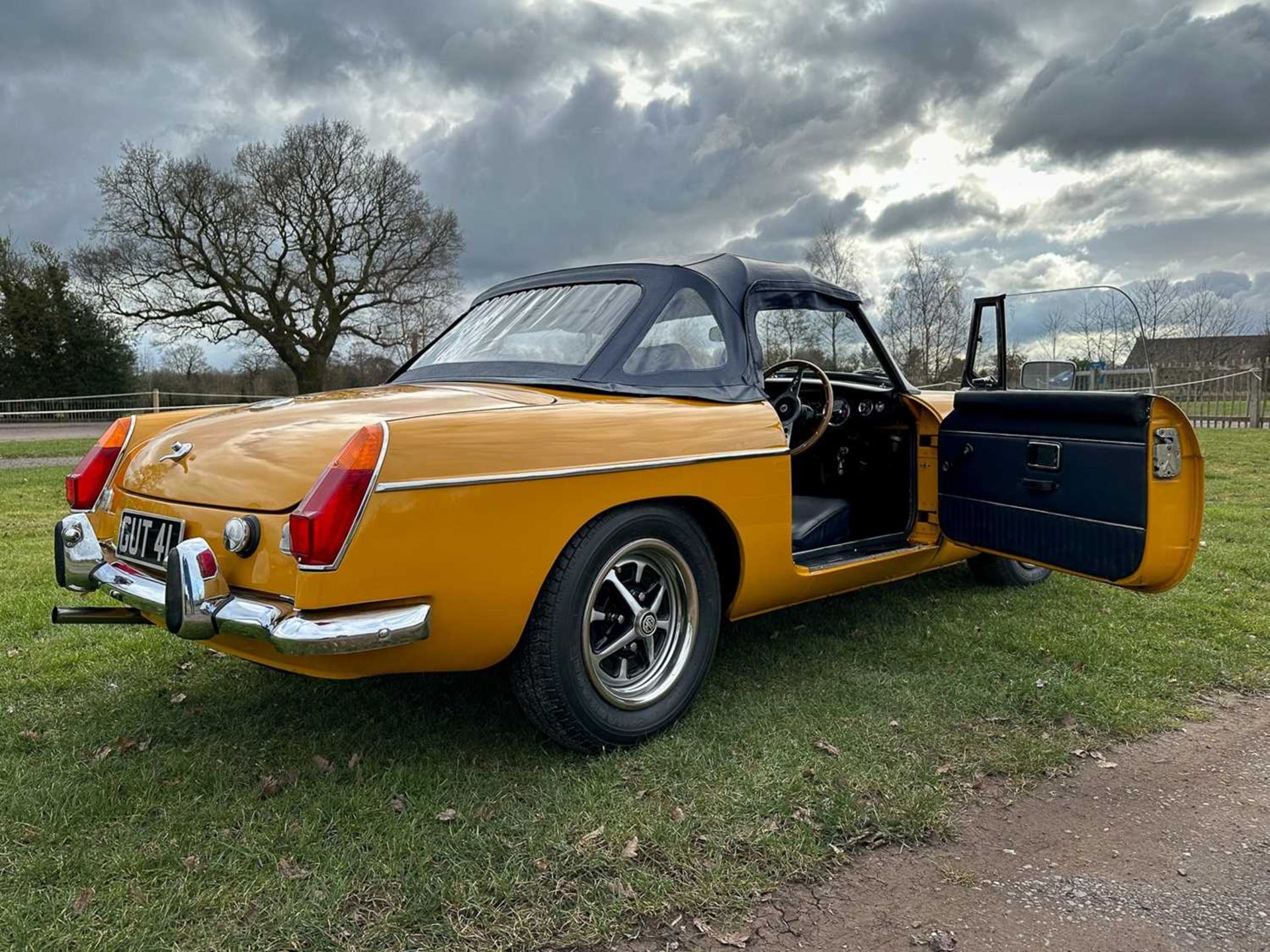 1973 MGB Roadster Comes with its original, transferable registration - Image 49 of 122