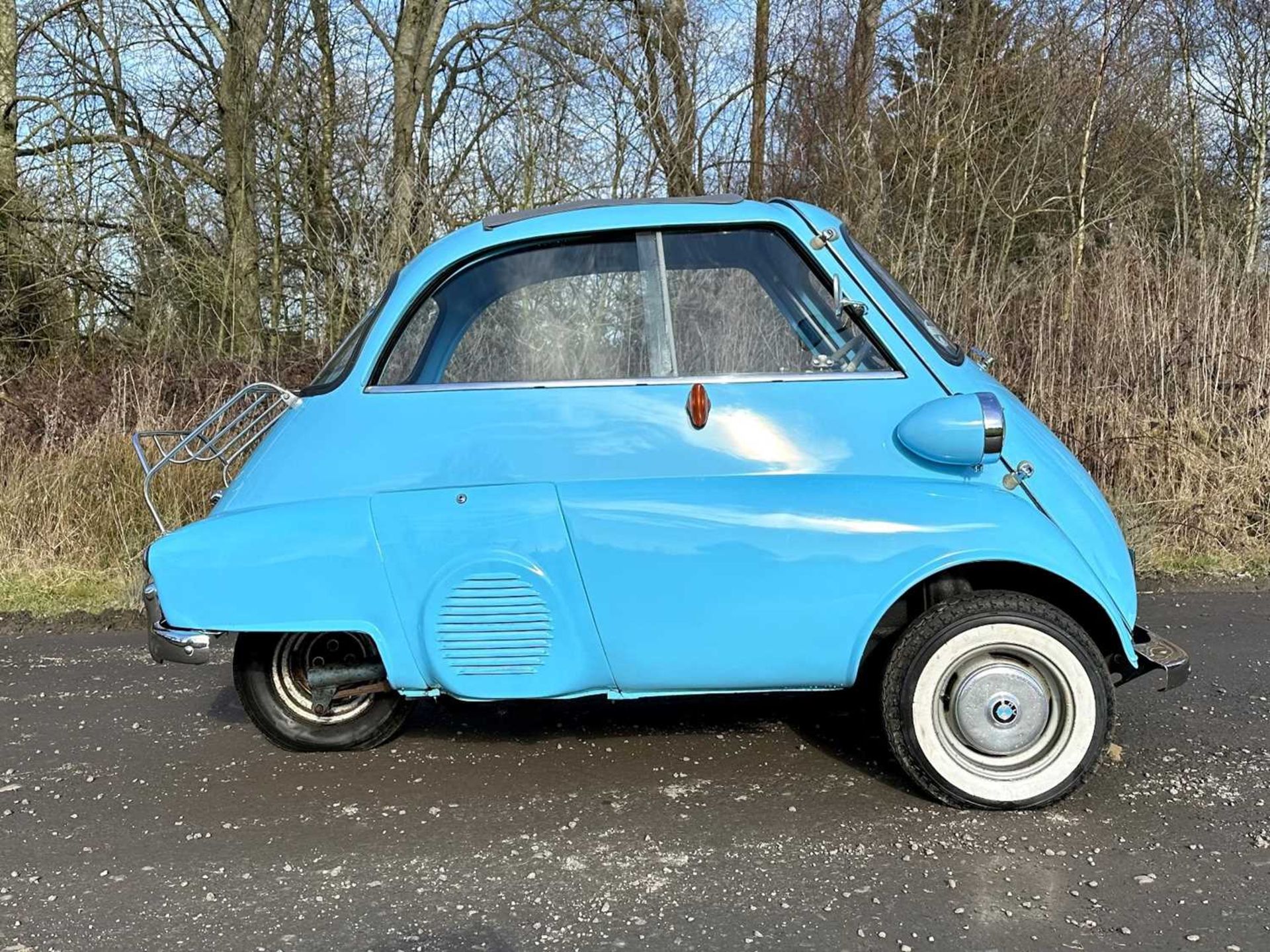 1958 BMW Isetta 300 Believed to be one of only three remaining semi-automatics - Image 7 of 62