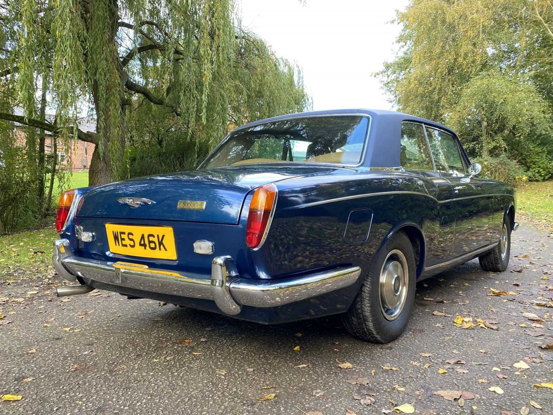 1971 Rolls-Royce Corniche Saloon Finished in Royal Navy Blue with Tobacco hide - Image 28 of 100