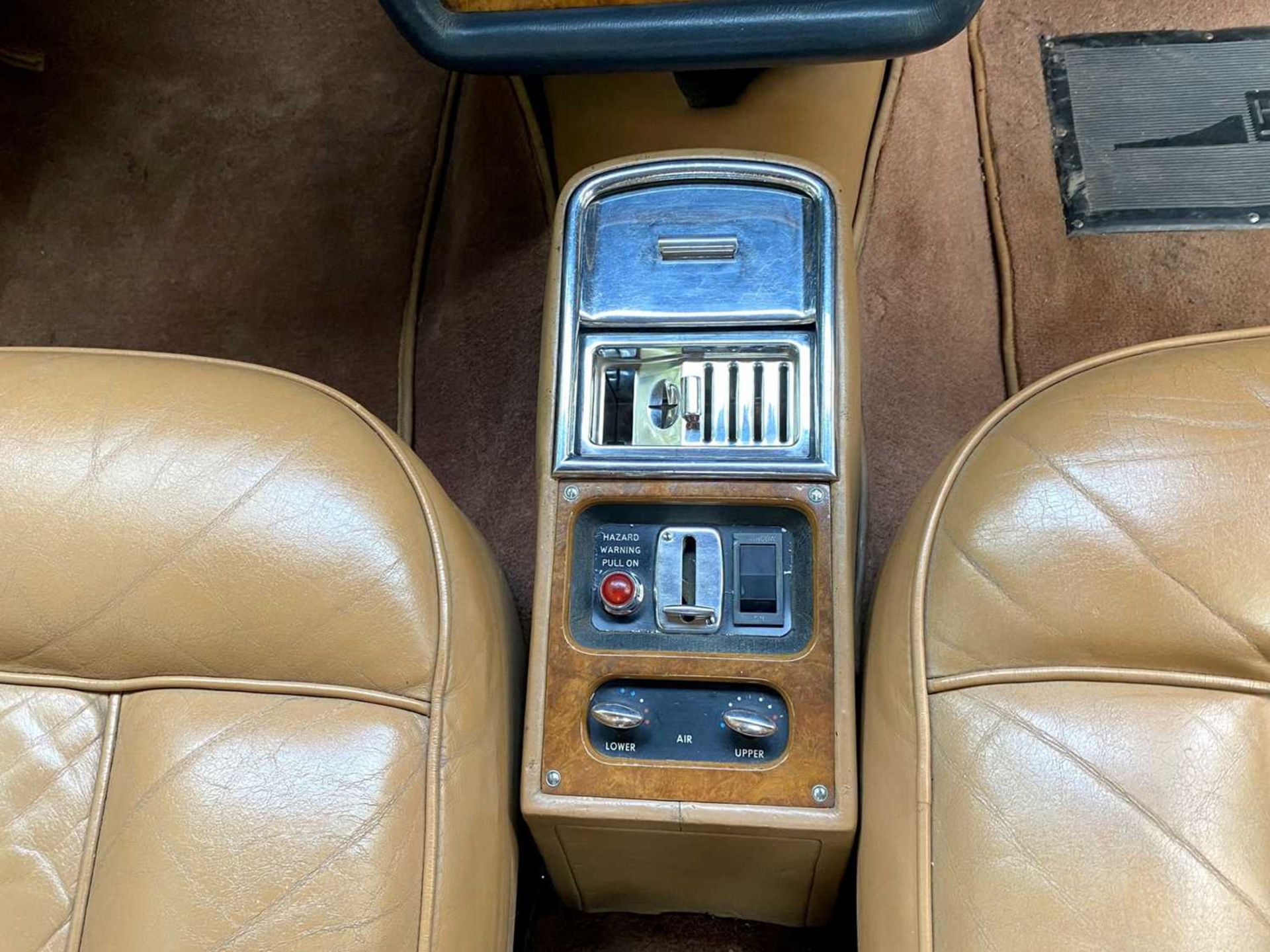 1971 Rolls-Royce Corniche Saloon Finished in Royal Navy Blue with Tobacco hide - Image 56 of 100