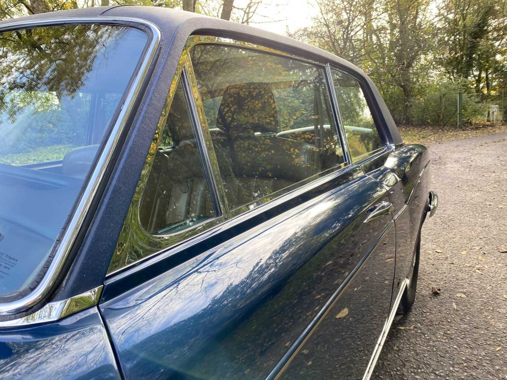 1971 Rolls-Royce Corniche Saloon Finished in Royal Navy Blue with Tobacco hide - Image 85 of 100