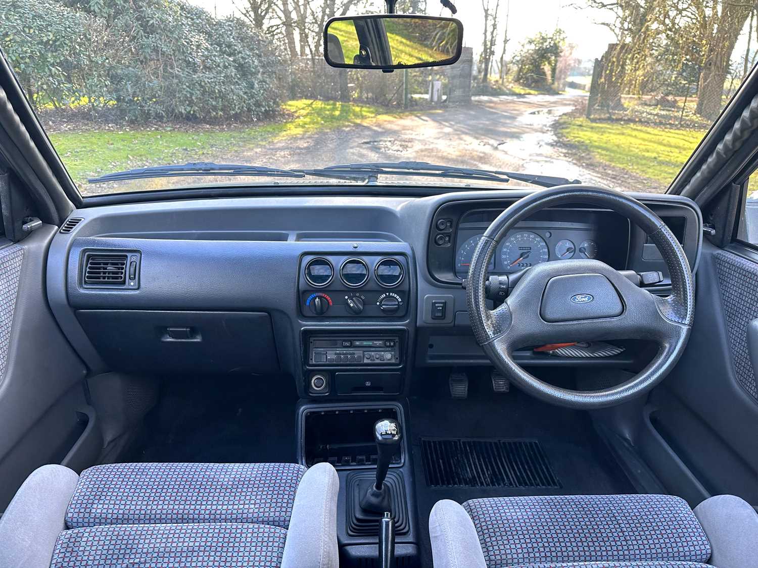 1987 Ford Escort RS Turbo S2 *** NO RESERVE *** - Image 18 of 40