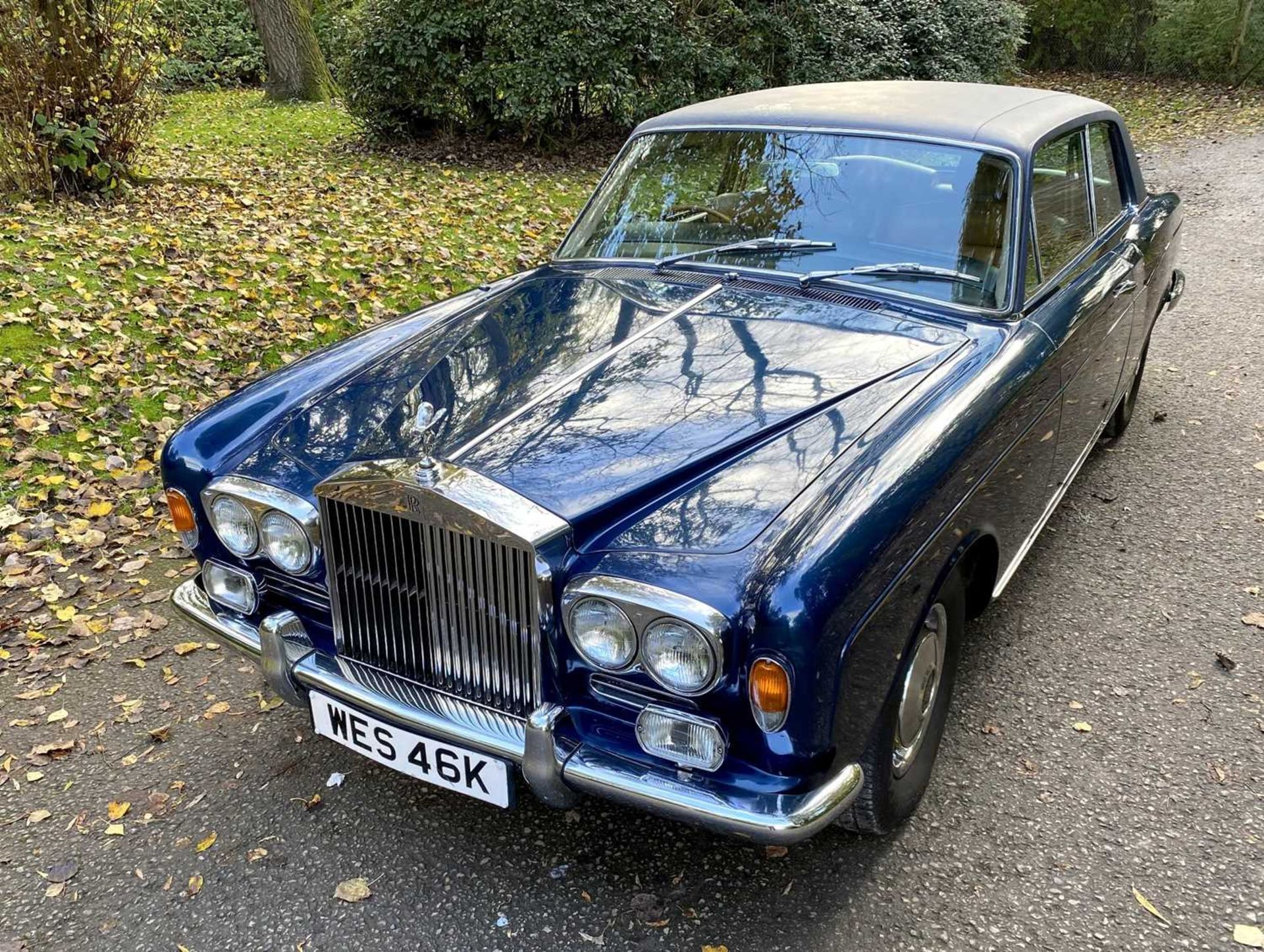 1971 Rolls-Royce Corniche Saloon Finished in Royal Navy Blue with Tobacco hide - Image 4 of 100