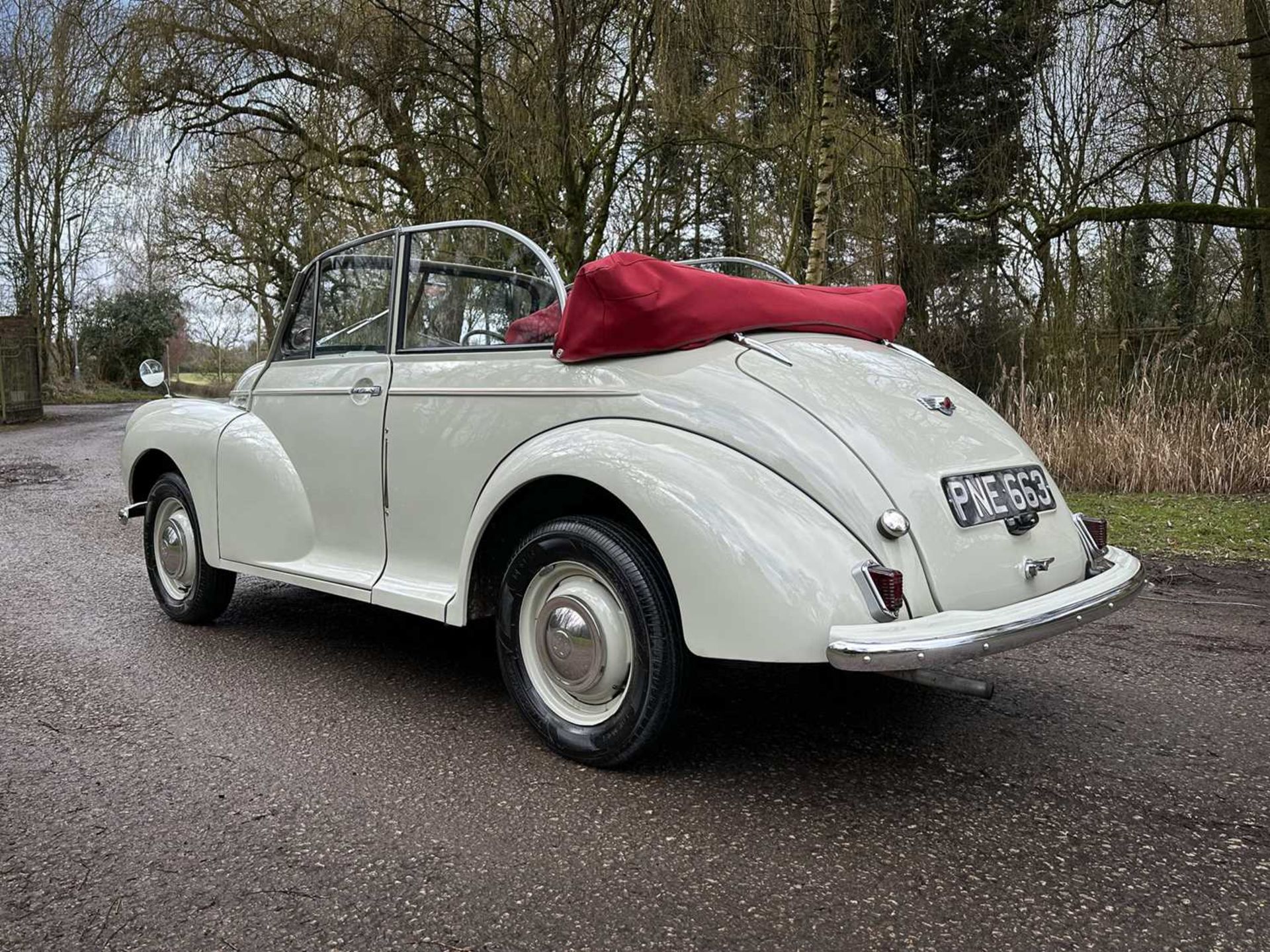 1954 Morris Minor Tourer Fully restored to concours standard - Image 24 of 100