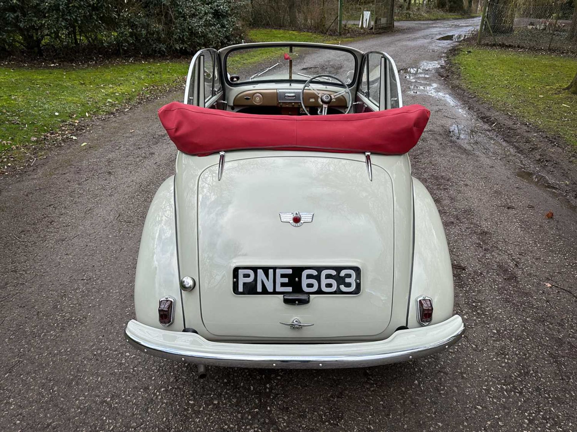 1954 Morris Minor Tourer Fully restored to concours standard - Image 21 of 100