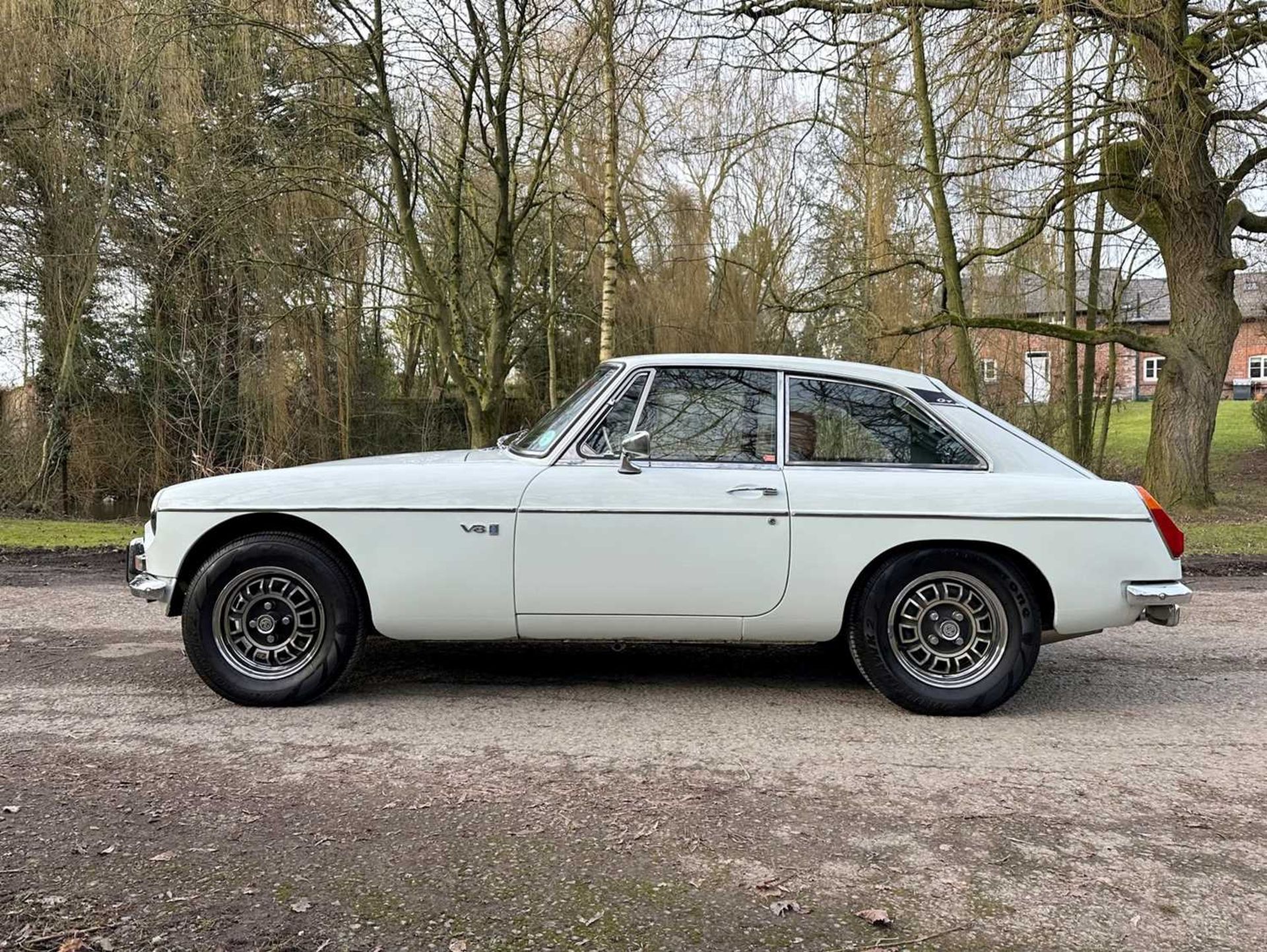 1974 MGB GT V8 Show winning car, cover star of MG Enthusiast Magazine August 2021 - Image 10 of 95