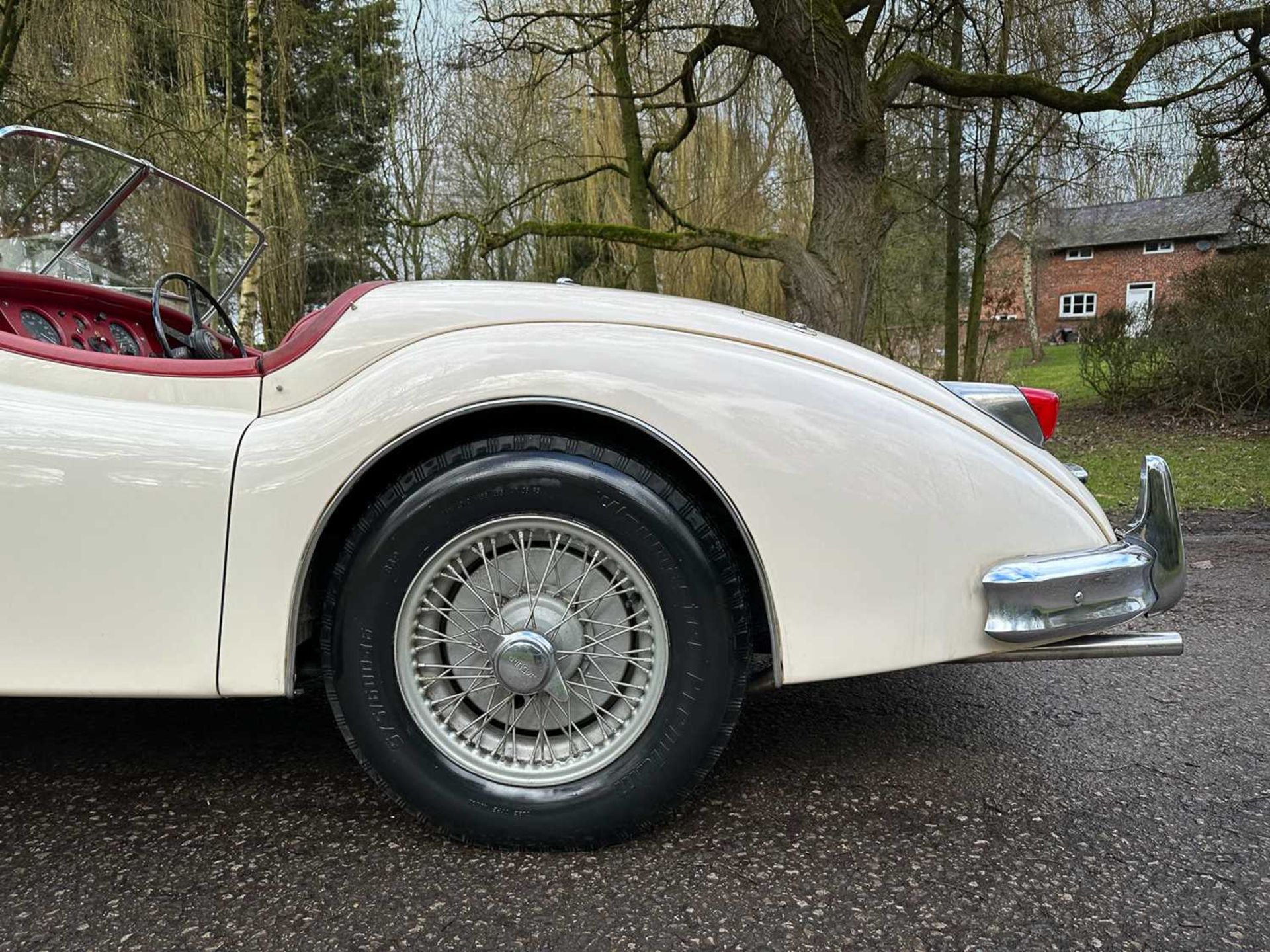 1956 Jaguar XK140 SE Roadster Home-market car. In the same family ownership for 33 years - Image 58 of 81