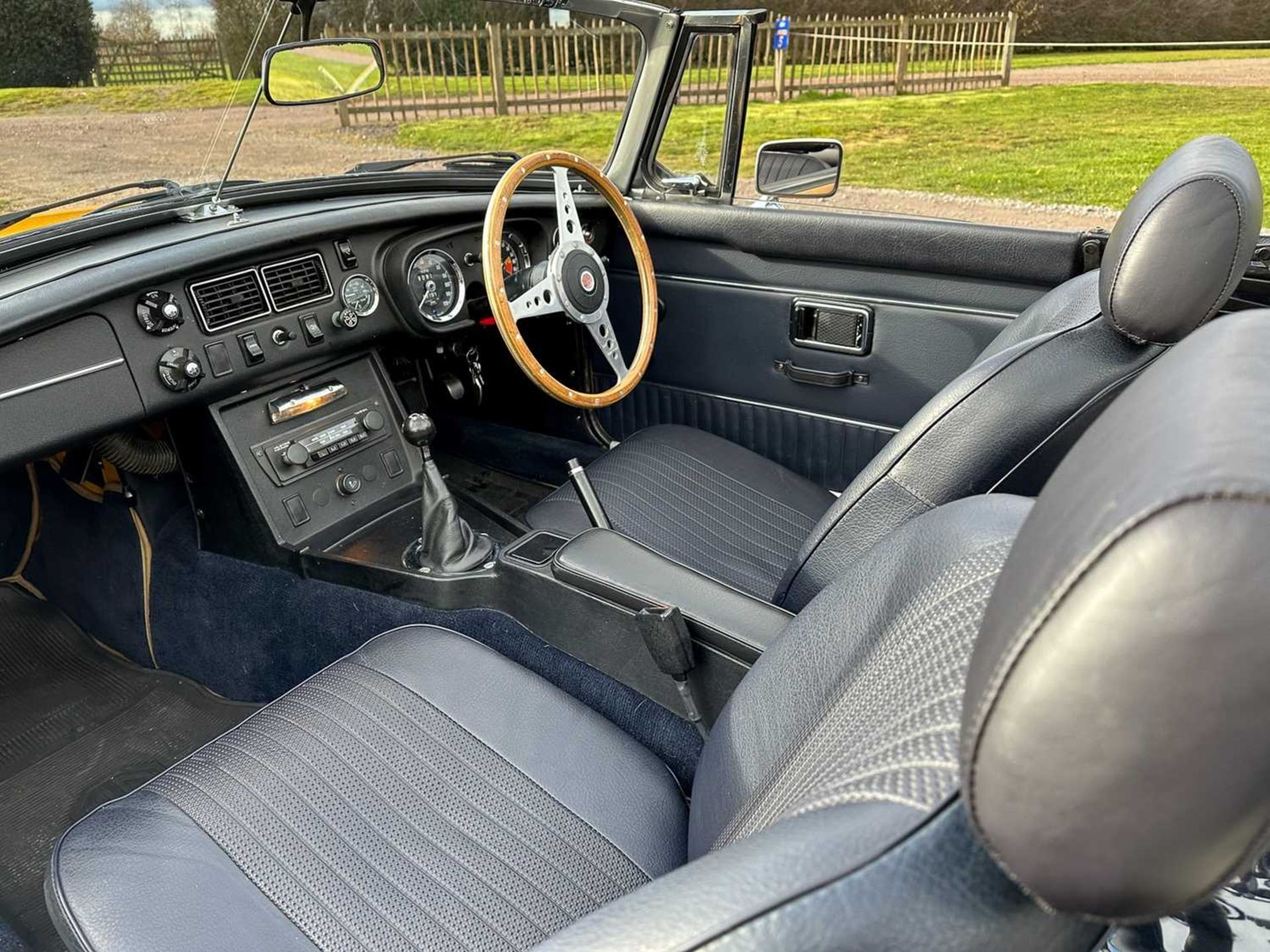 1973 MGB Roadster Comes with its original, transferable registration - Image 57 of 122