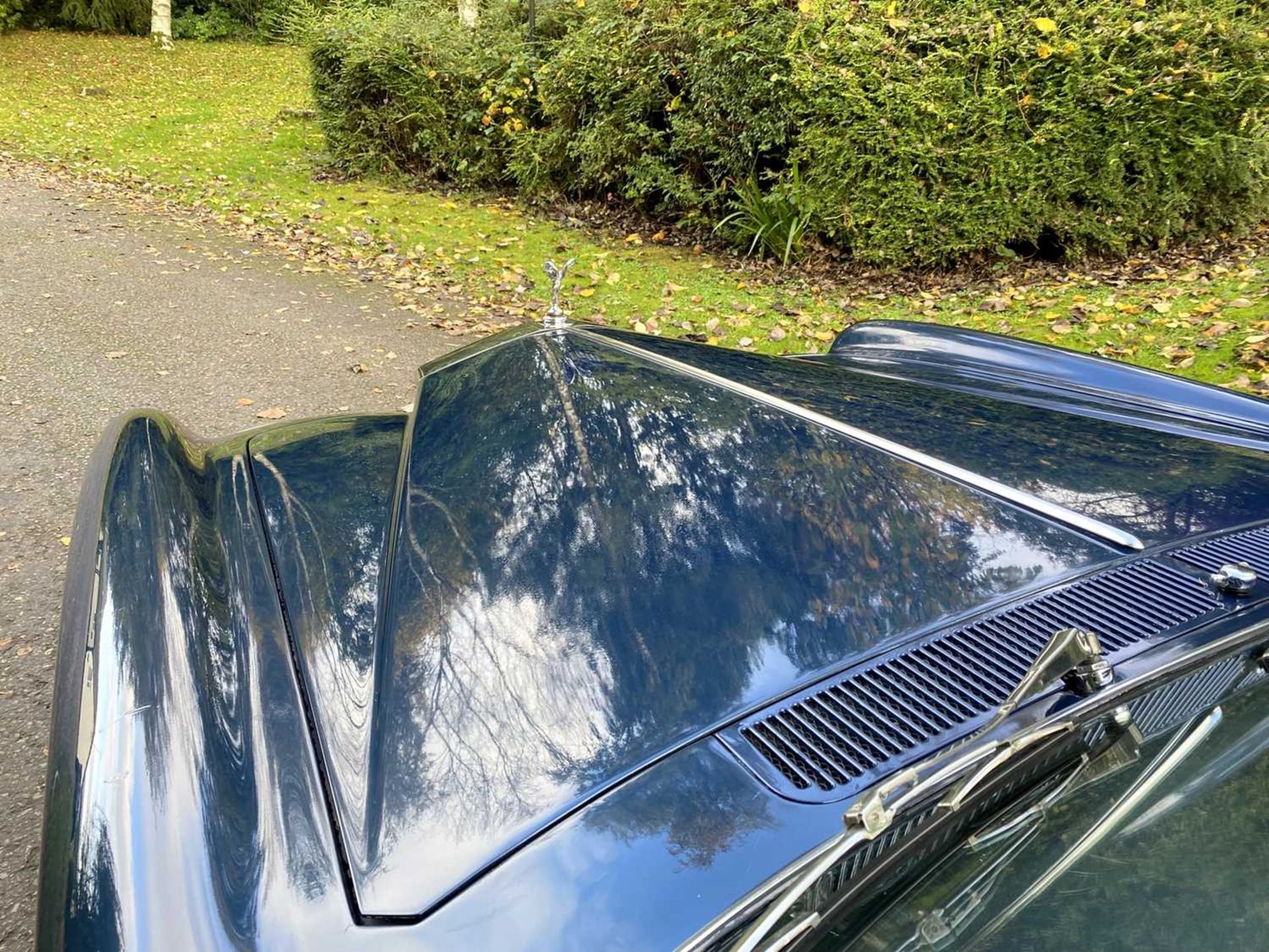 1971 Rolls-Royce Corniche Saloon Finished in Royal Navy Blue with Tobacco hide - Image 94 of 100