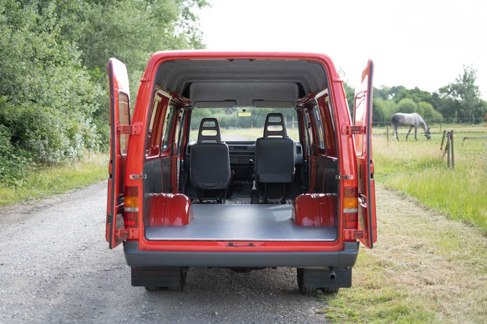 1989 Ford Transit MK3 190 LWB A credible 10,601 miles from new - Image 10 of 58