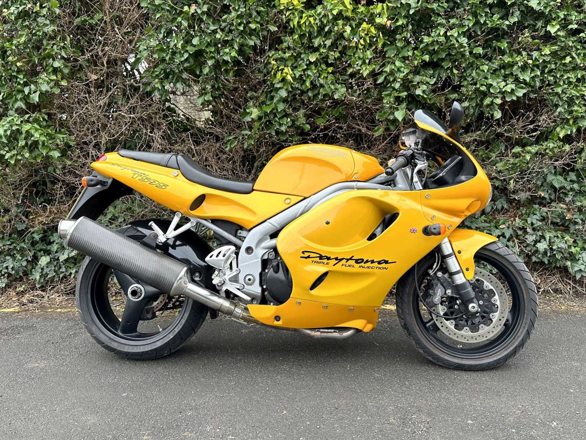 1998 Triumph Daytona T595 *** NO RESERVE ***