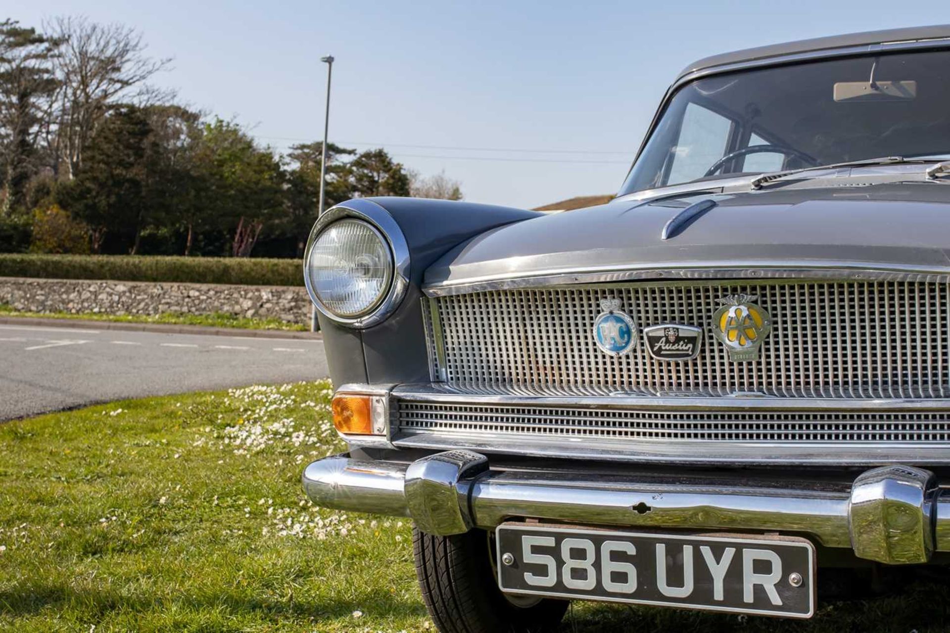 1961 Austin Cambridge MKII Believed to have covered a credible 33,000 miles from new. - Image 31 of 85