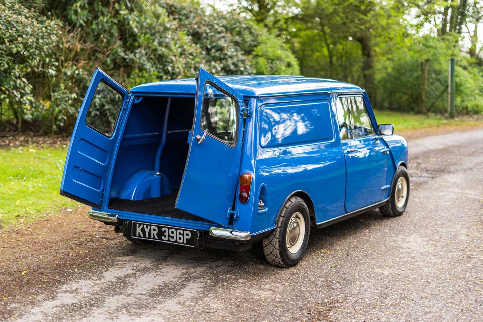 1975 Morris Mini Van A very well-presented, 82,000 mile example - Image 42 of 47