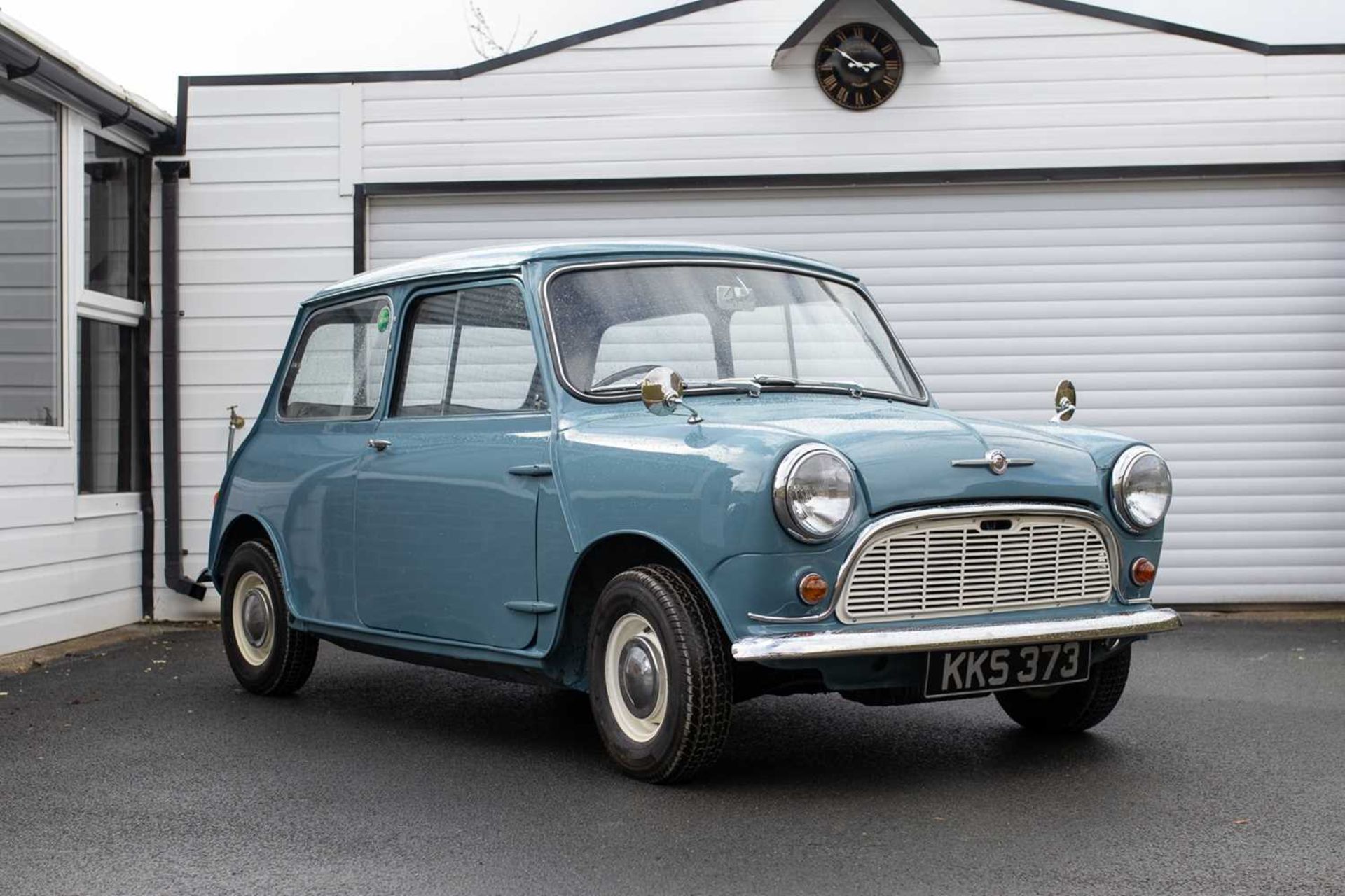 1959 Morris Mini Minor Early floor-start example, fully restored
