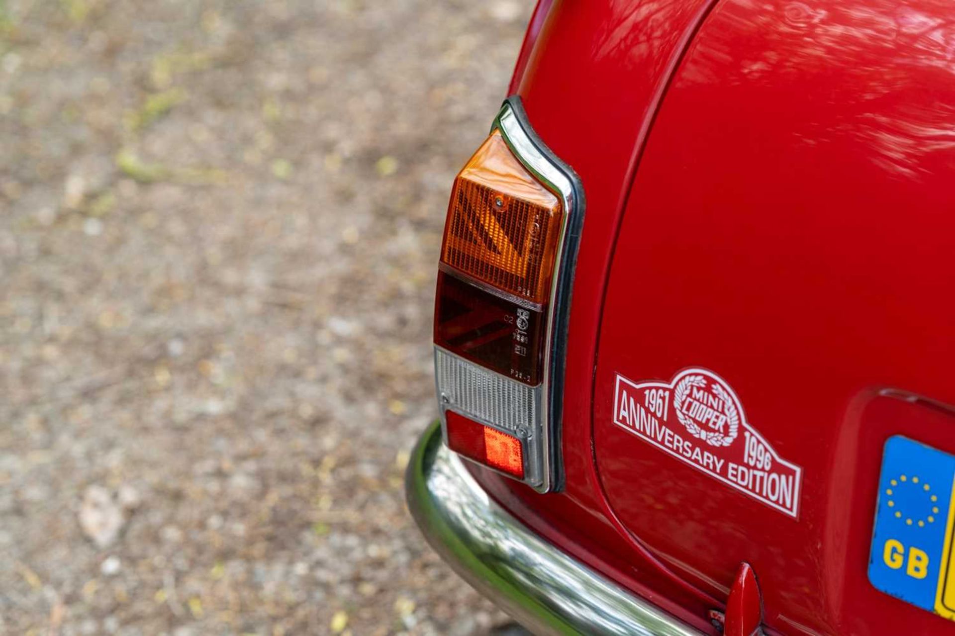 1996 Rover Mini Cooper - 35th Anniversary Edition Factory fitted air conditioning  - Image 32 of 58