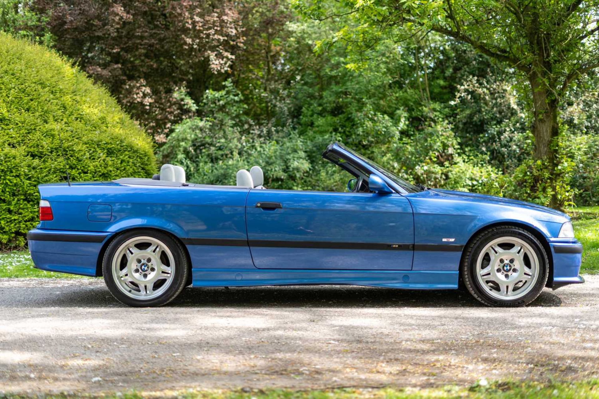 1998 BMW M3 Evolution Convertible Only 54,000 miles and full service history - Image 78 of 89