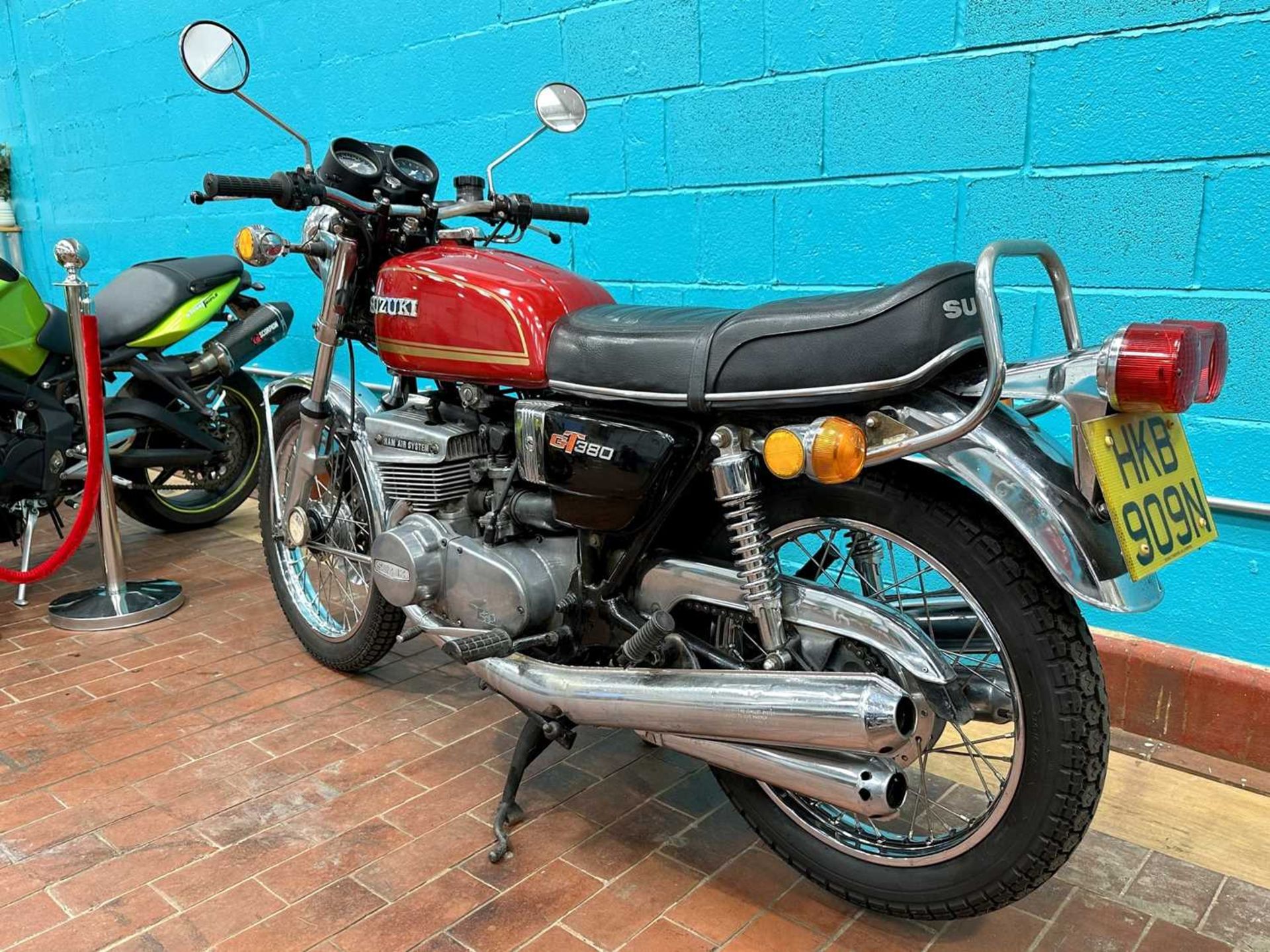 1974 Suzuki GT380 - Image 10 of 34