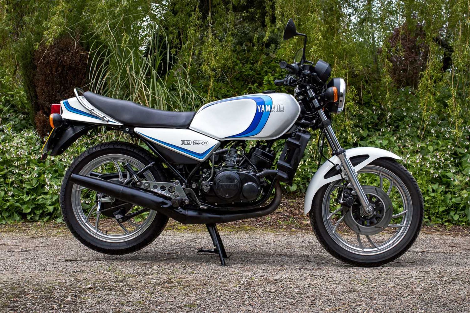 1980 Yamaha RD250LC