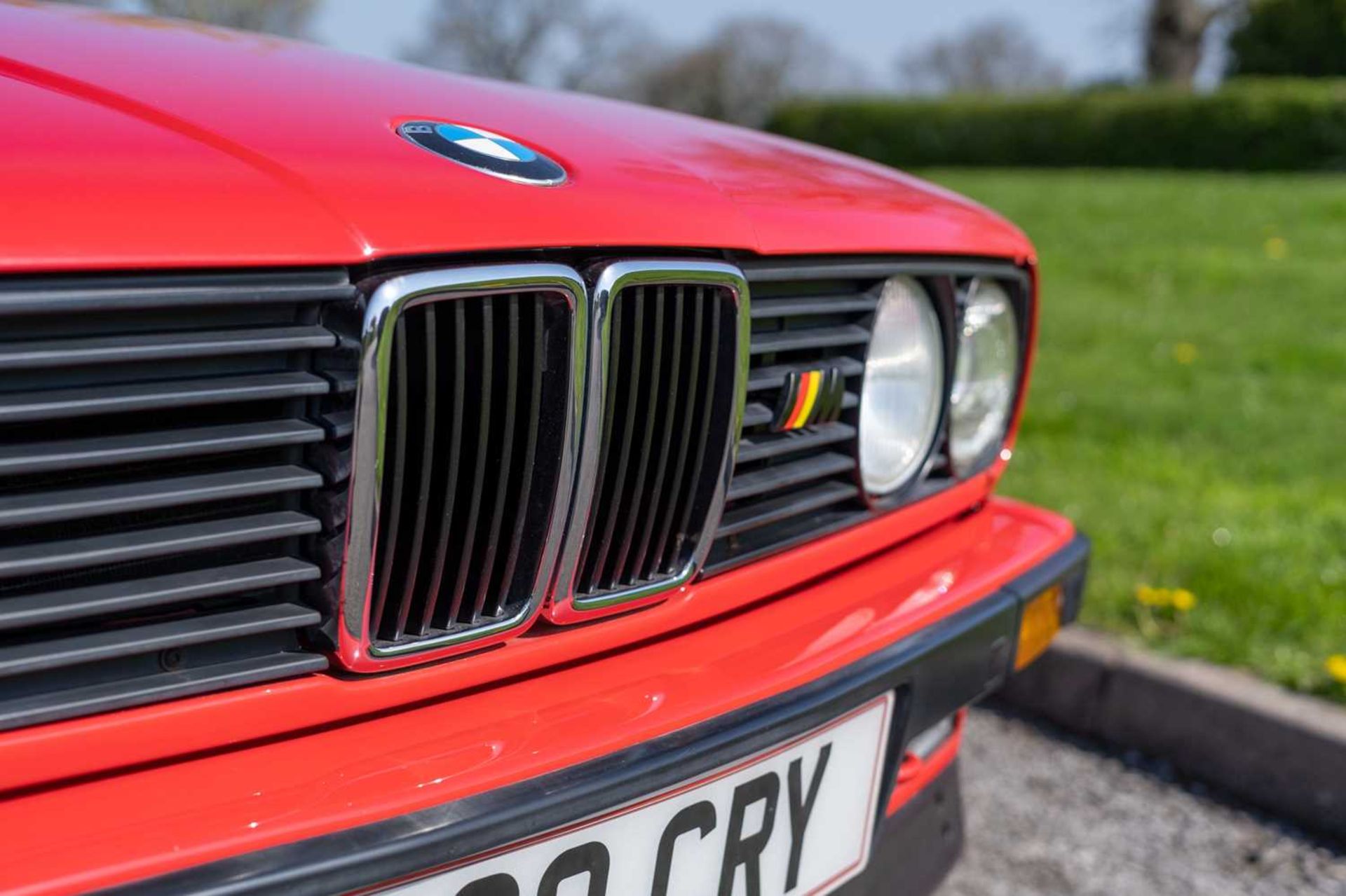 1990 BMW 325i Cabriolet  Desirable Manual gearbox, complete with hard top  - Image 42 of 72