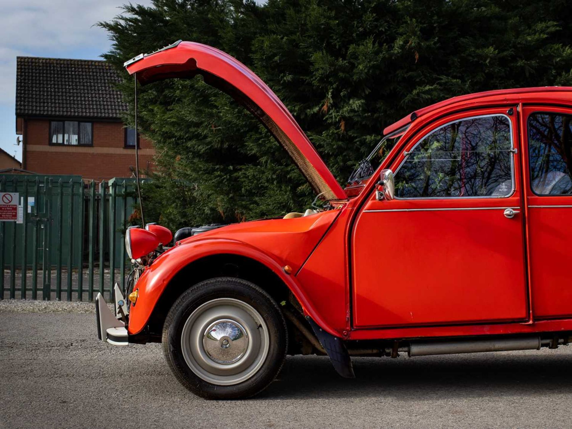 1989 Citroën 2CV6 Spécial Believed to have covered a credible 15,000 miles - Image 15 of 113