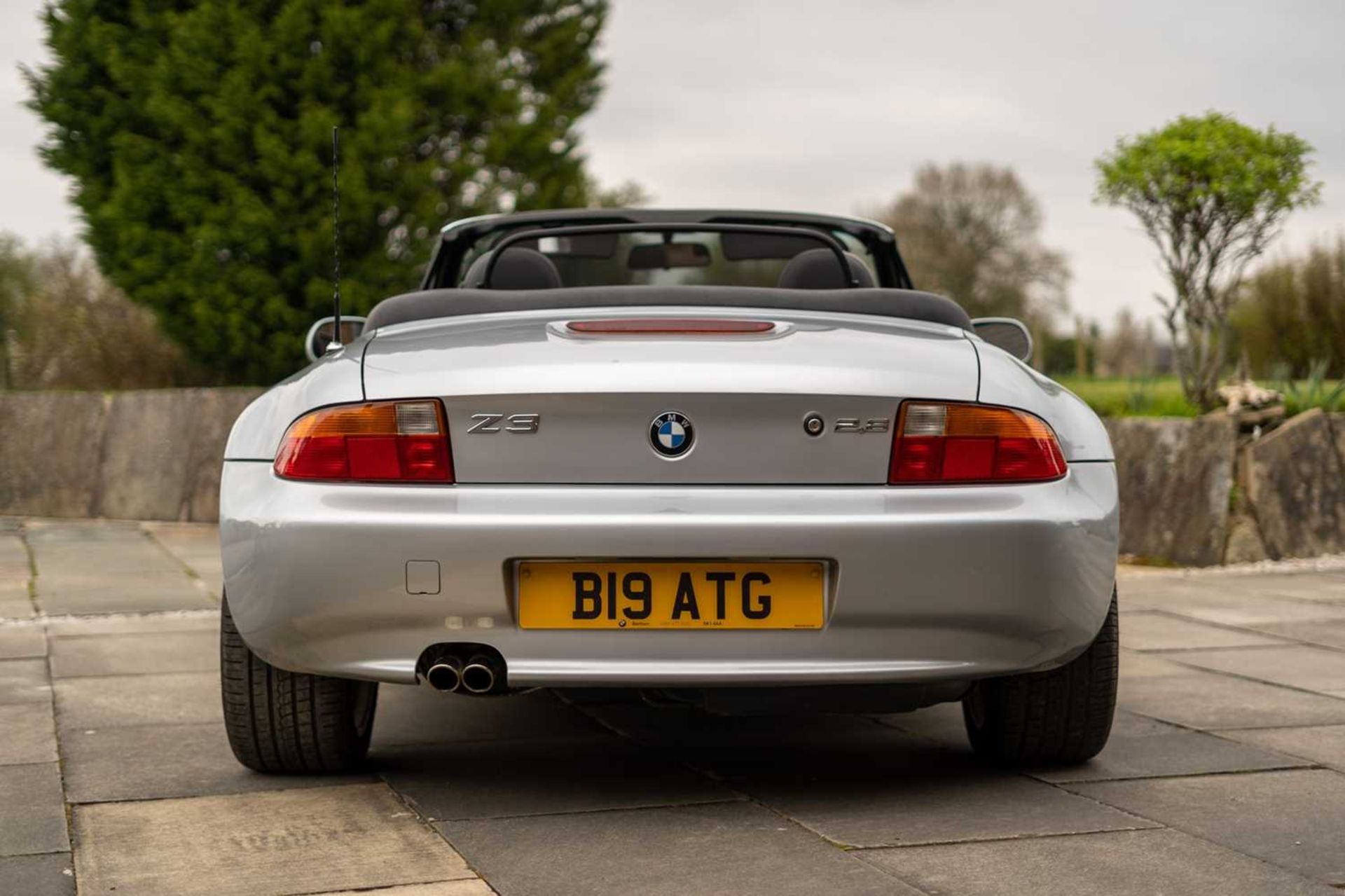 1997 BMW Z3 2.8 Same family ownership for 22 years, Desirable manual with 12 months MOT  - Image 10 of 66