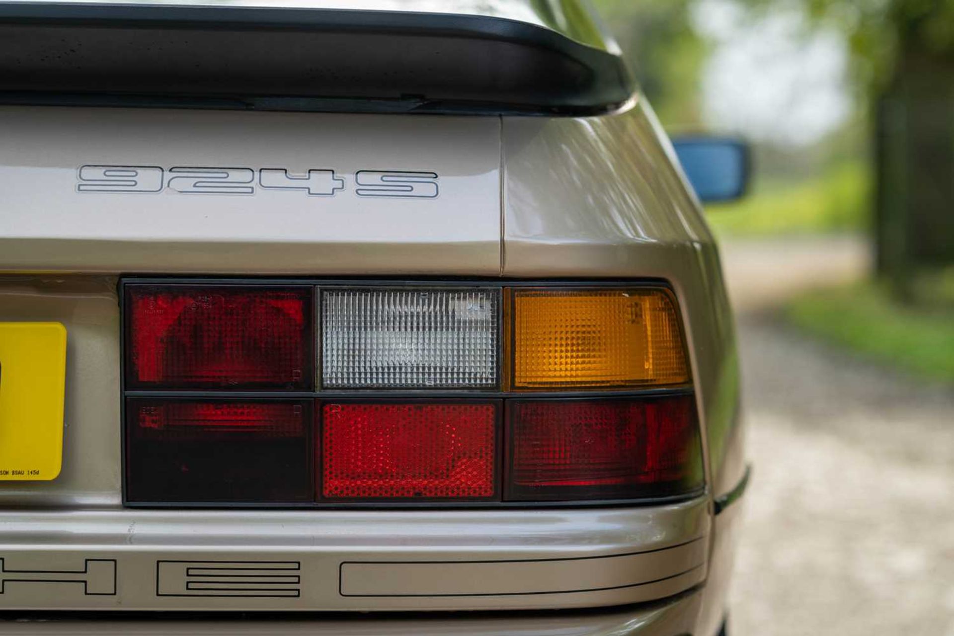 1986 Porsche 924 S - Image 13 of 56