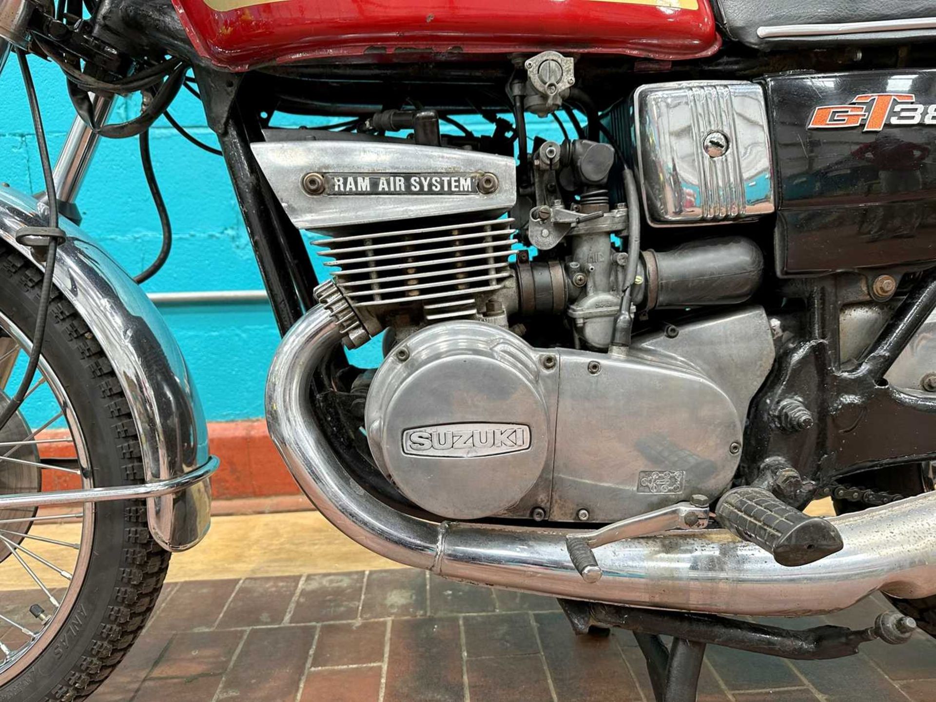 1974 Suzuki GT380 - Bild 18 aus 34