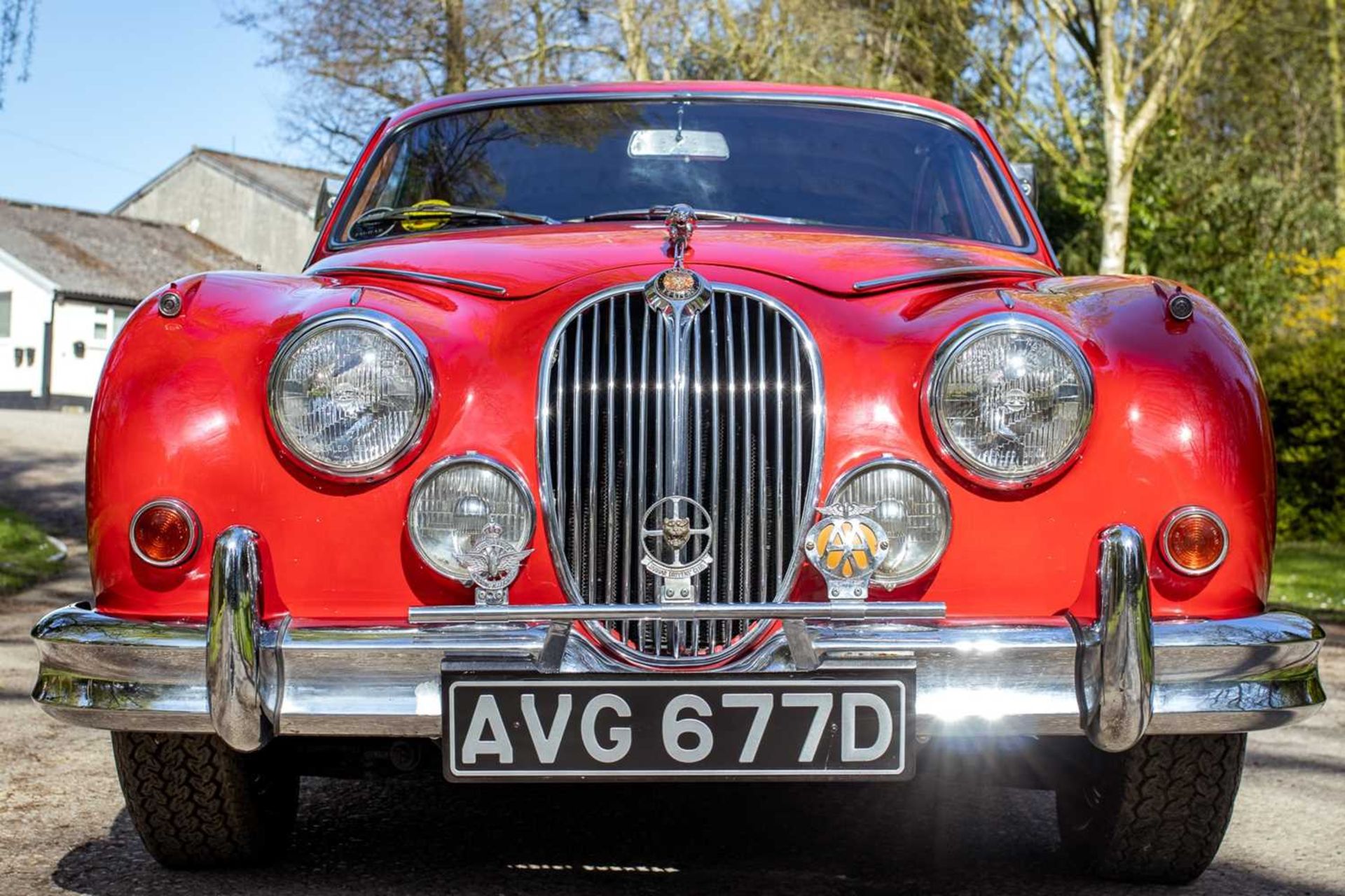 1966 Jaguar MKII 2.4 Believed to have covered a credible 19,000 miles, one former keeper  - Image 19 of 86