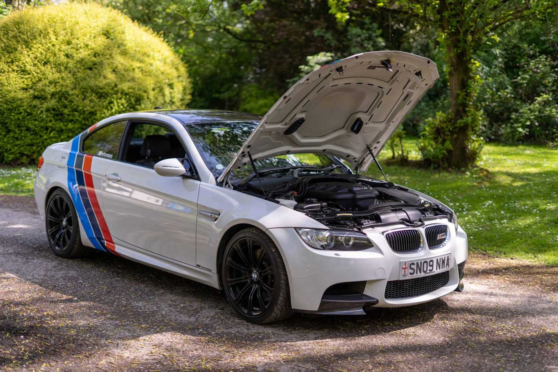 2009 BMW E92 M3  Sought after manual gearbox - Bild 57 aus 65