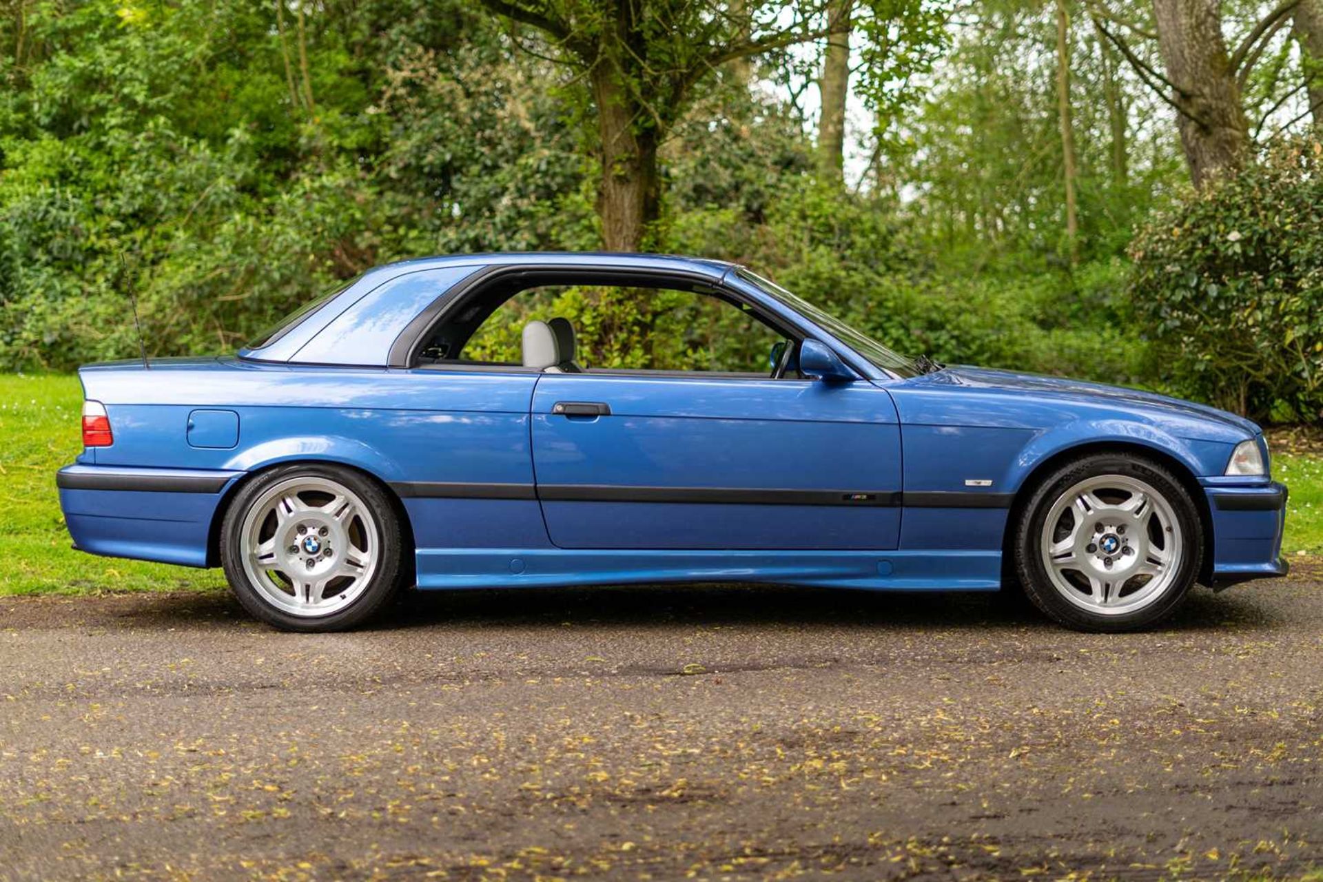 1998 BMW M3 Evolution Convertible Only 54,000 miles and full service history - Image 14 of 89