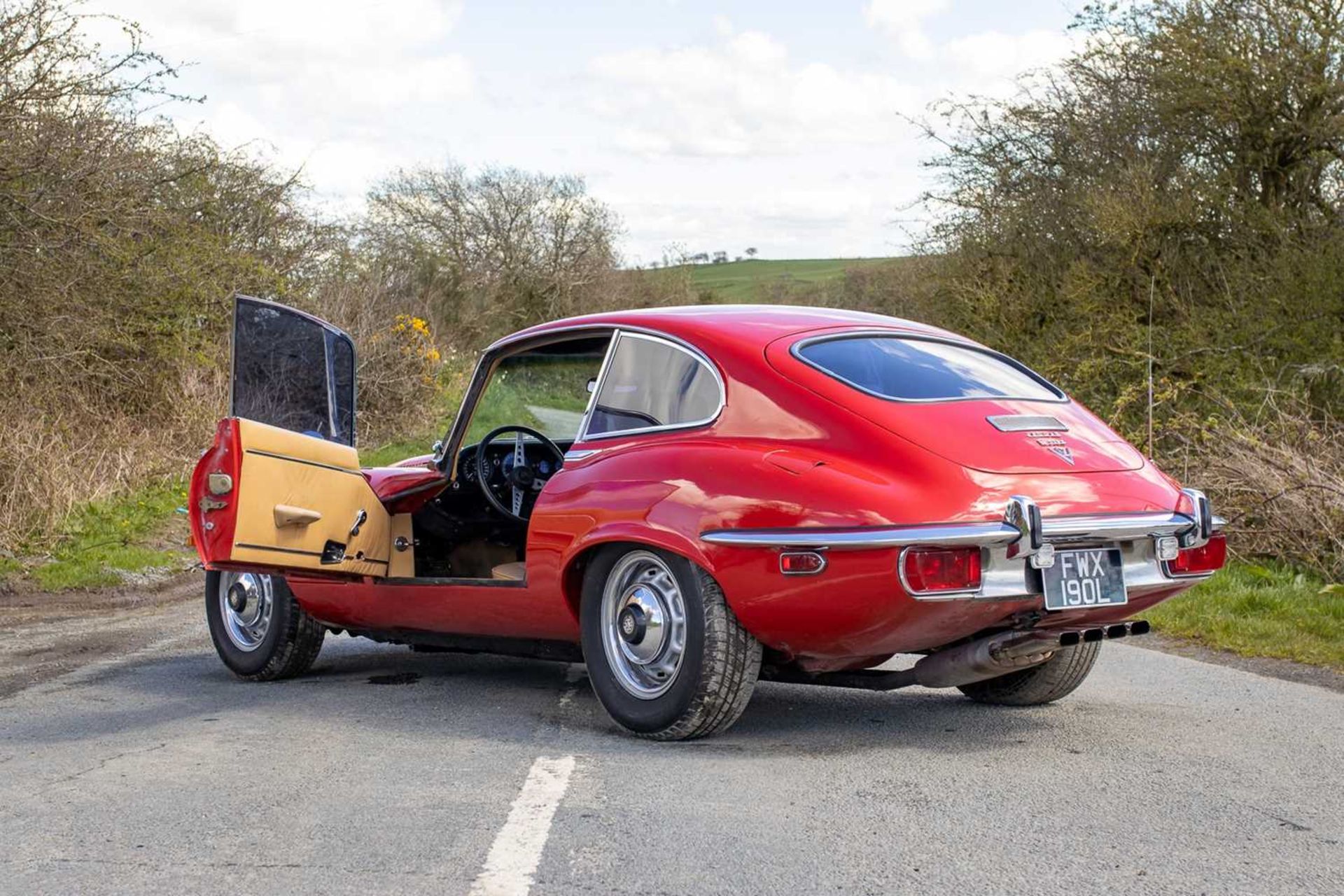 1973 Jaguar E-Type Coupe 5.3 V12 Three owners from new - Image 54 of 79