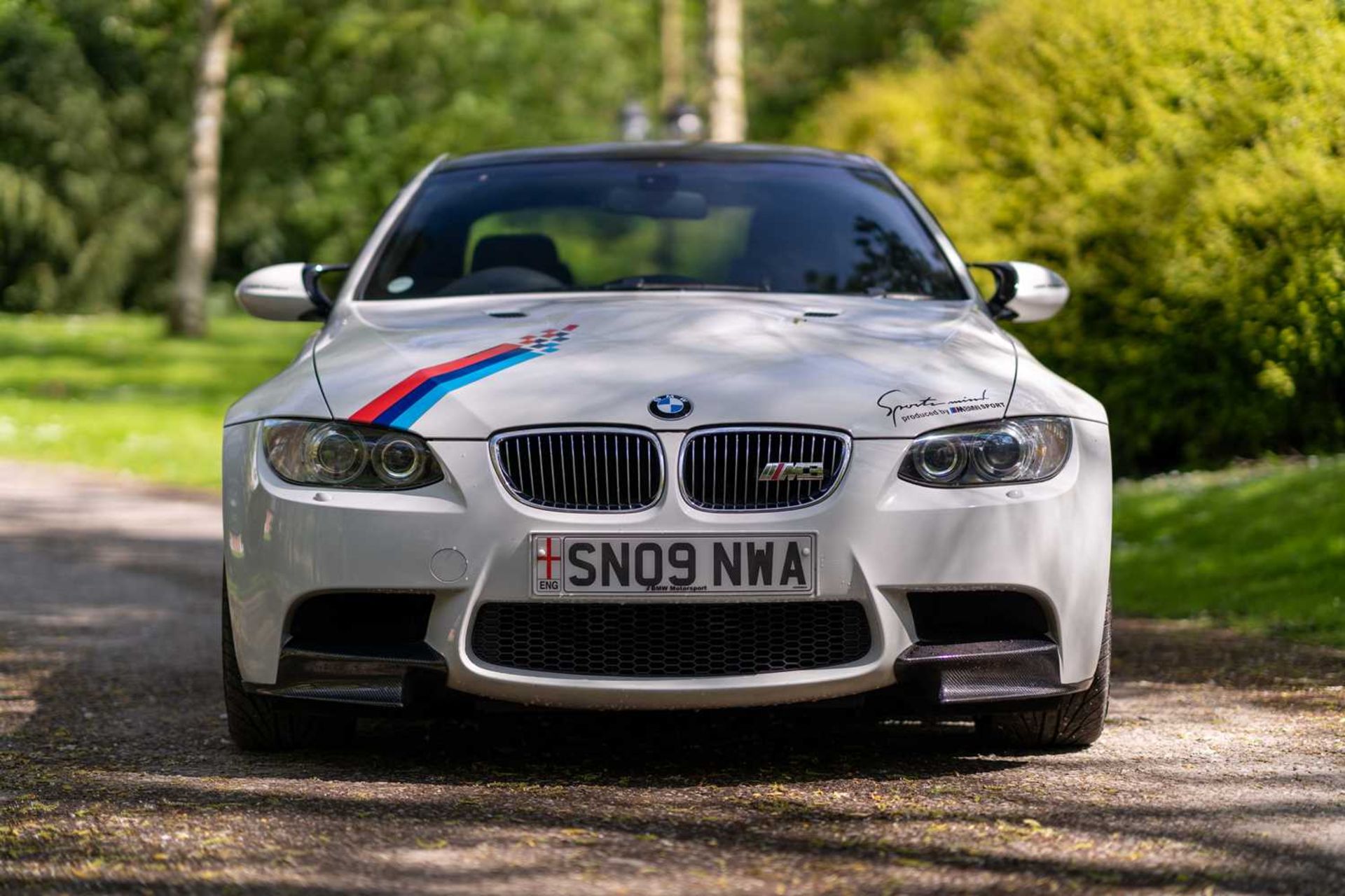 2009 BMW E92 M3  Sought after manual gearbox - Image 3 of 65