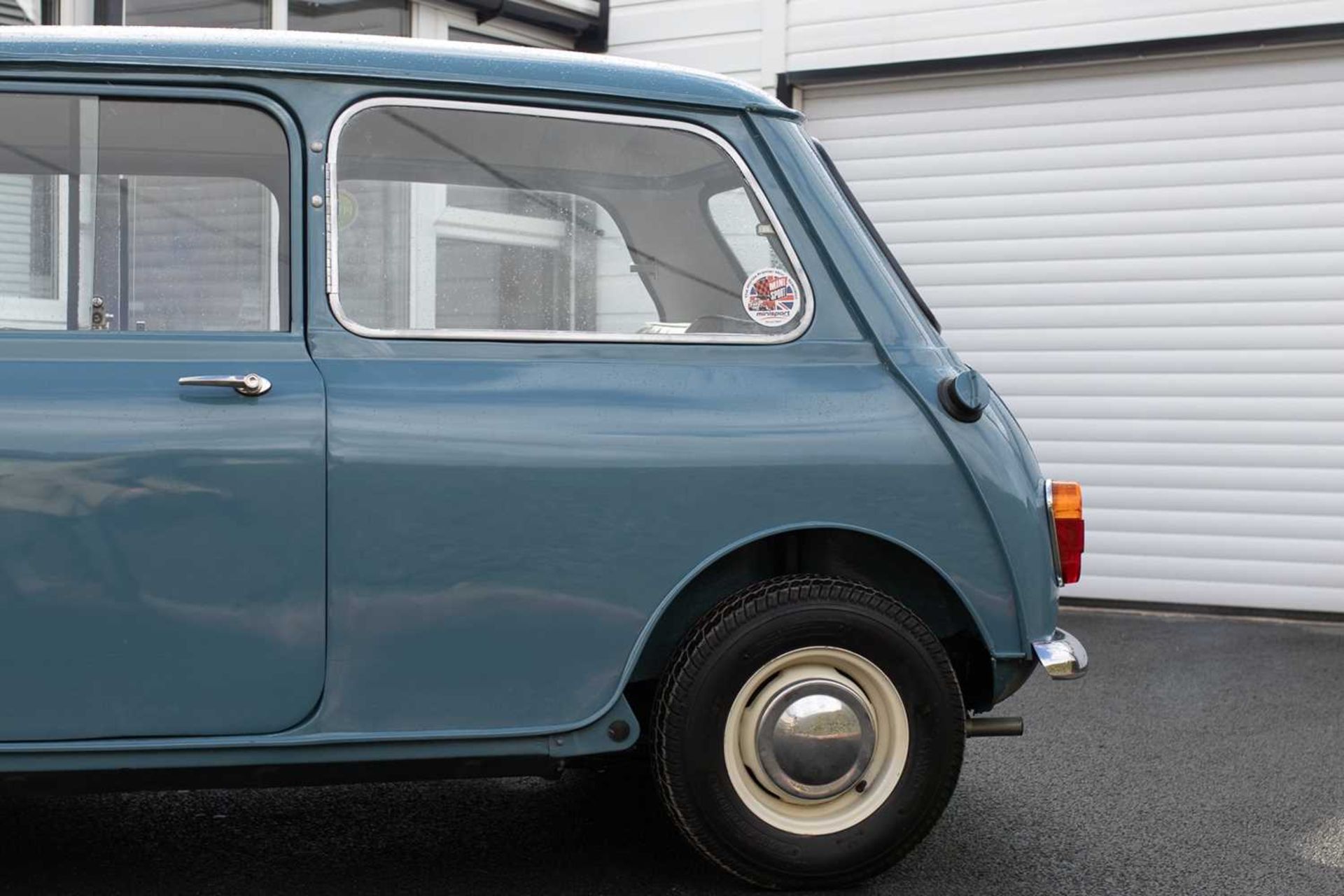 1959 Morris Mini Minor Early floor-start example, fully restored - Image 29 of 93