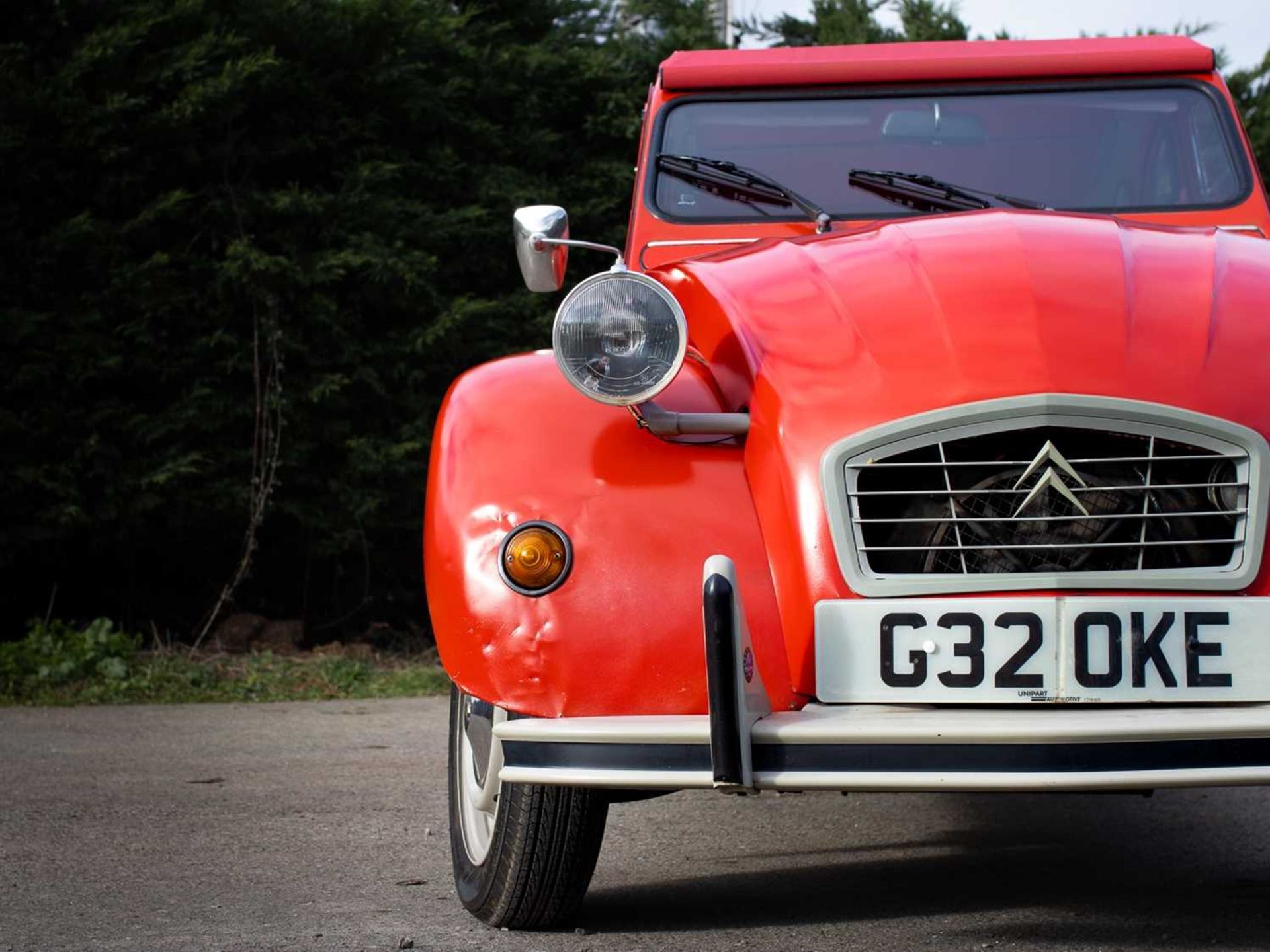 1989 Citroën 2CV6 Spécial Believed to have covered a credible 15,000 miles - Image 91 of 113