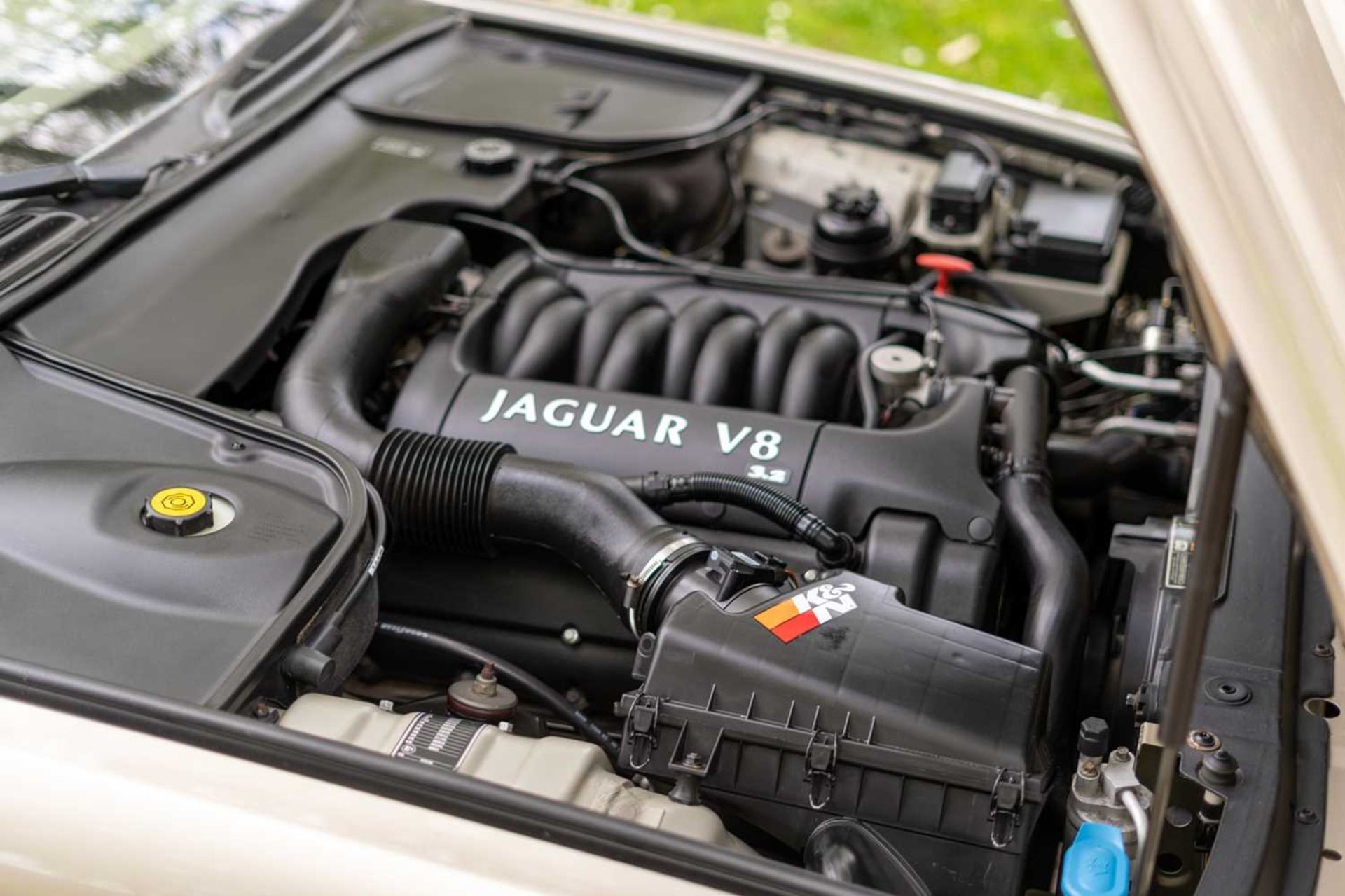 2002 Jaguar XJ Executive 3.2 Only 51,000 miles, entered by a Jaguar Drivers' Club member  - Image 53 of 61