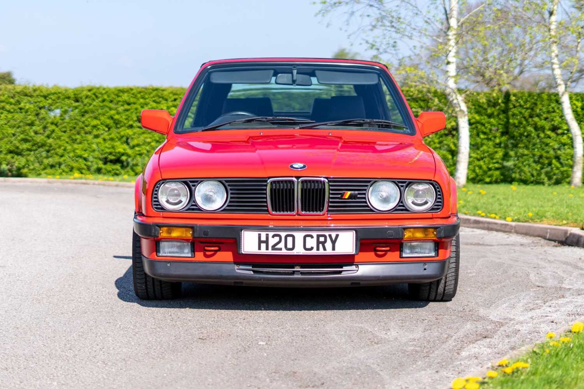 1990 BMW 325i Cabriolet  Desirable Manual gearbox, complete with hard top  - Image 11 of 72