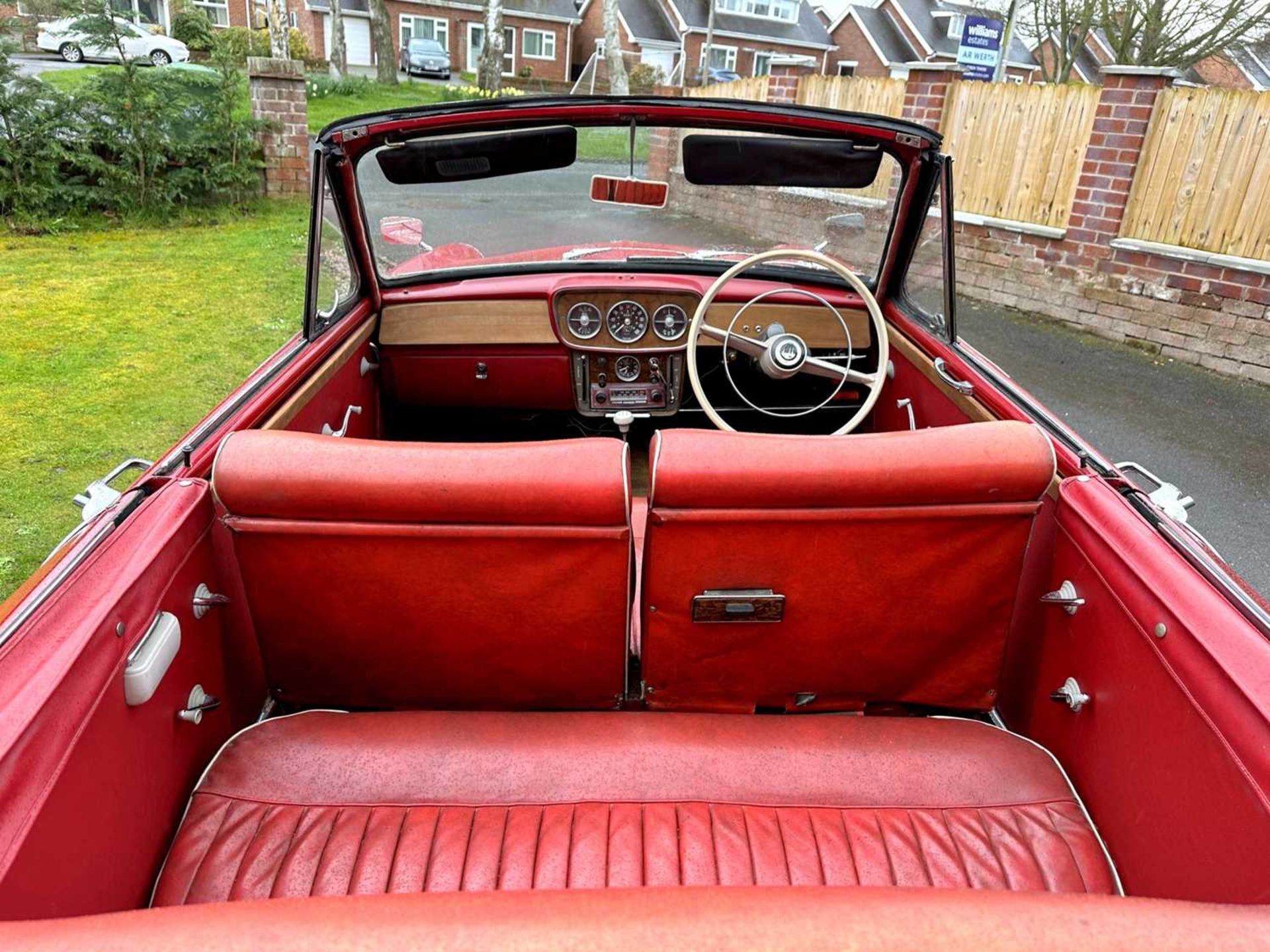 1961 Singer Gazelle Convertible Comes complete with overdrive, period radio and badge bar - Image 47 of 95